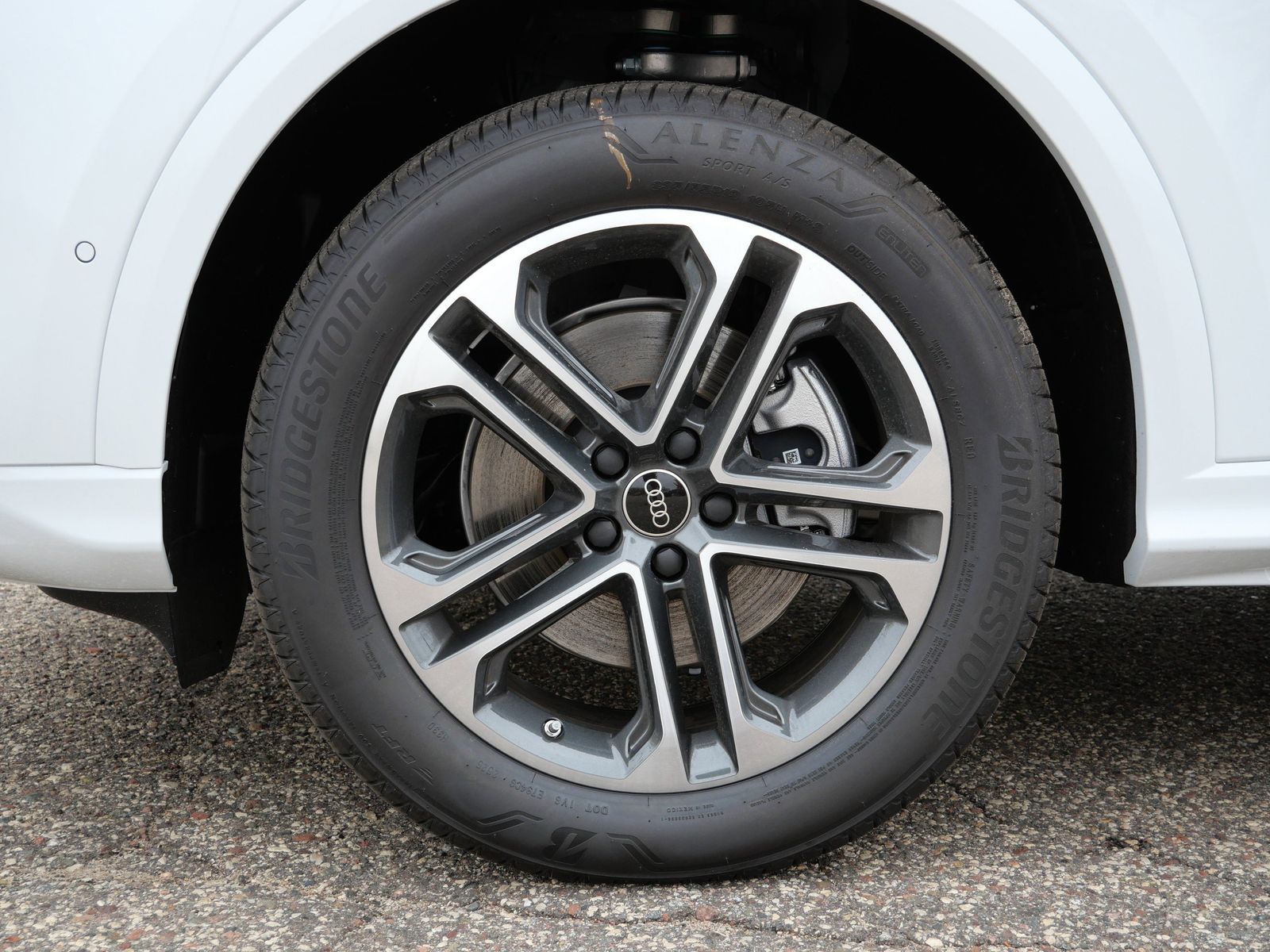 Thumbnail: 2025 Audi Q5 - 7