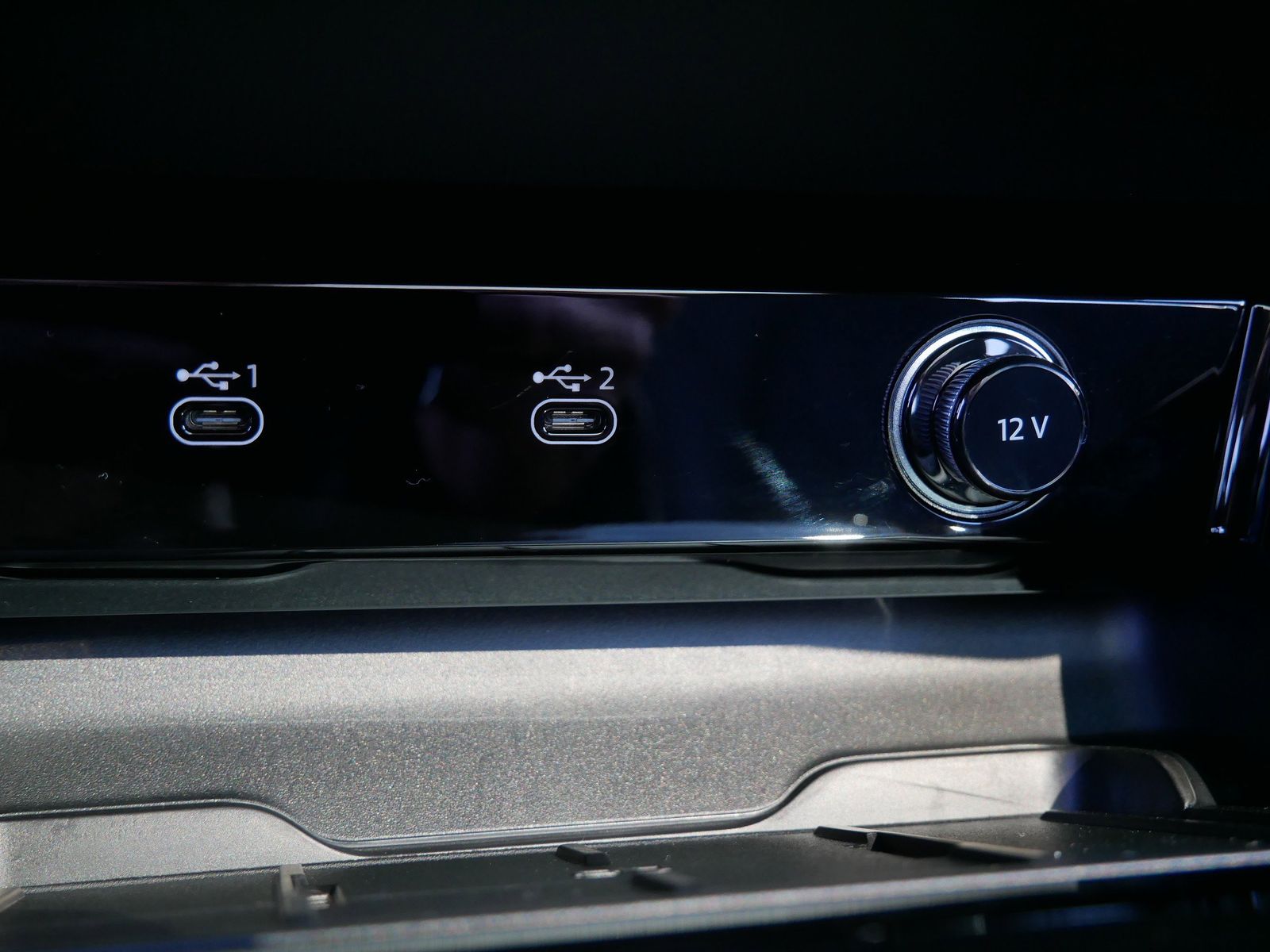 Thumbnail: 2025 Audi A5 - 23