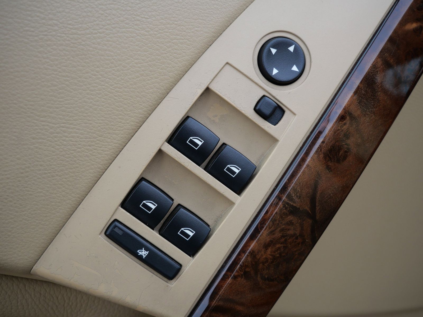 Thumbnail: 2007 BMW 5 Series - 16