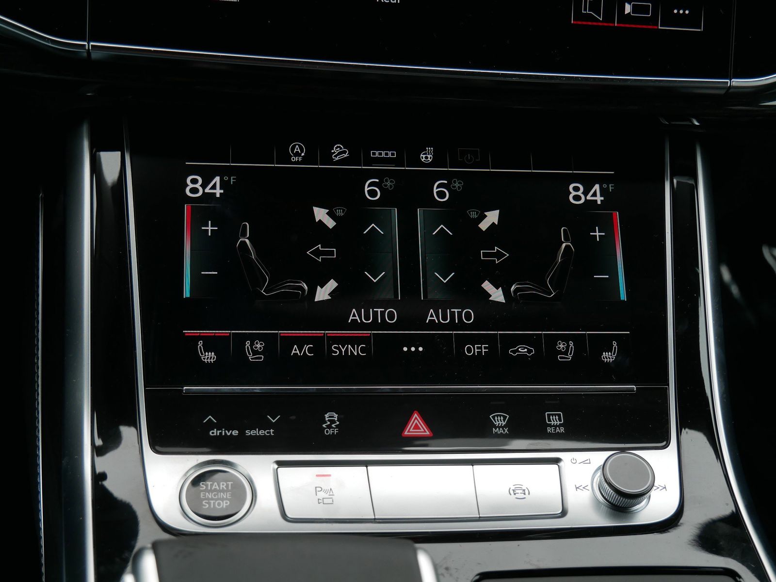 Thumbnail: 2026 Audi Q8 - 20