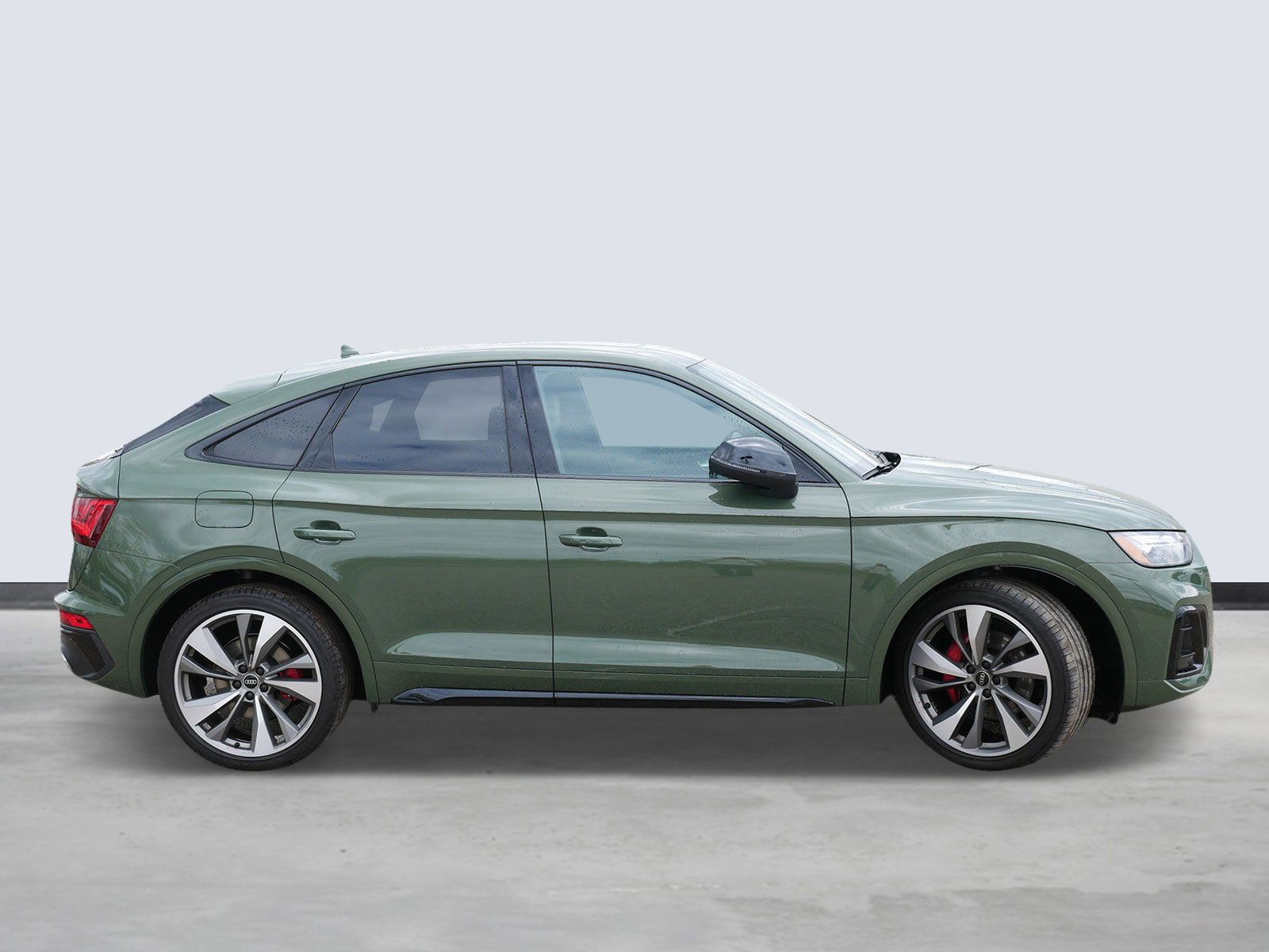 Thumbnail: 2023 Audi SQ5 - 5