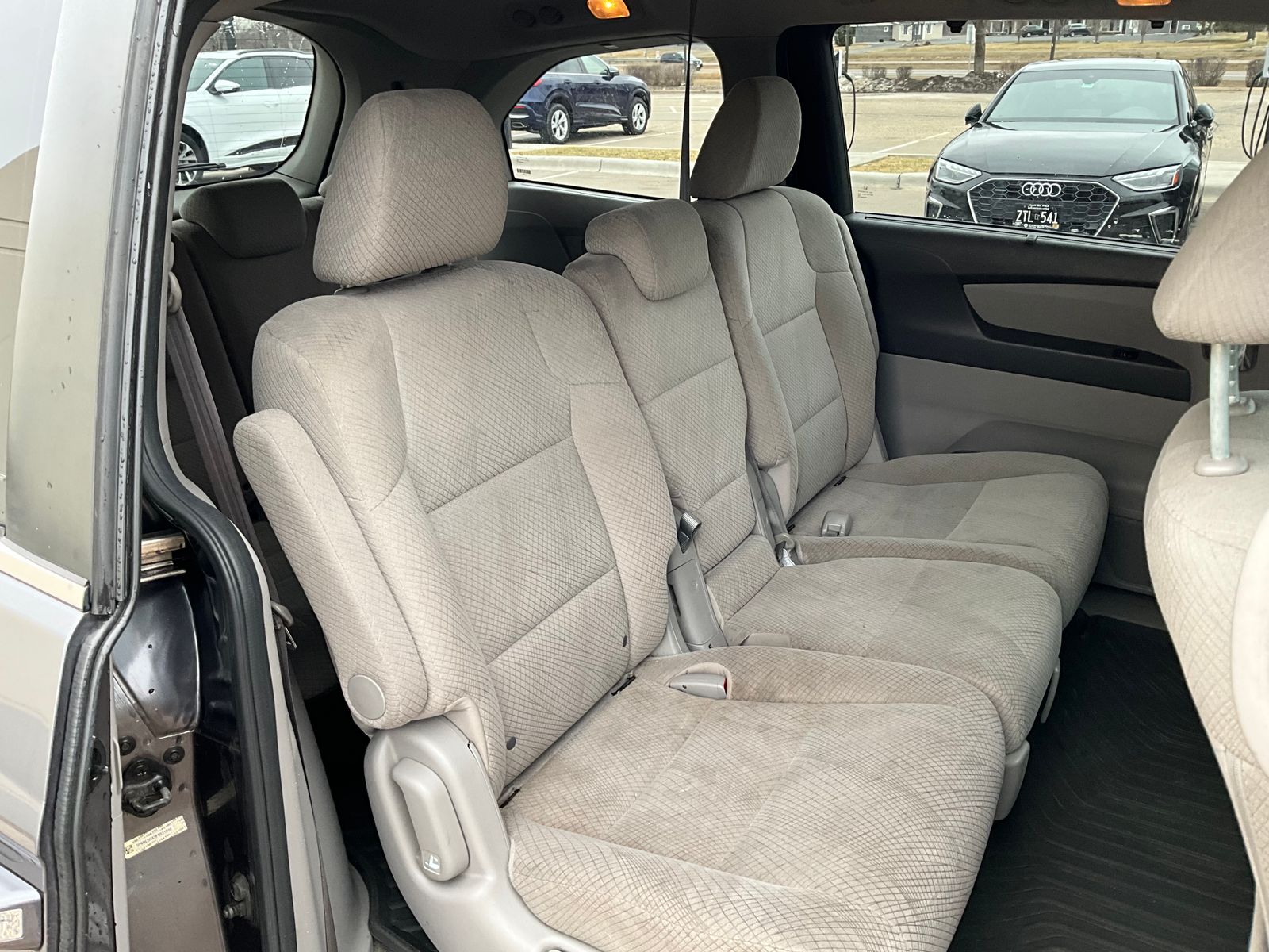 Thumbnail: 2015 Honda Odyssey - 13