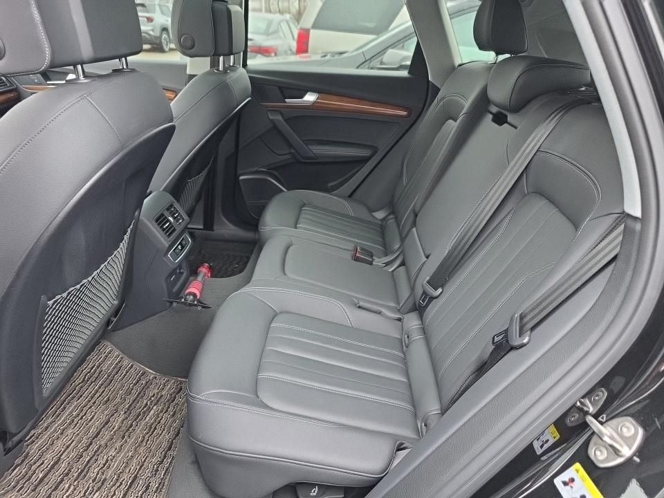 Thumbnail: 2023 Audi Q5 - 7