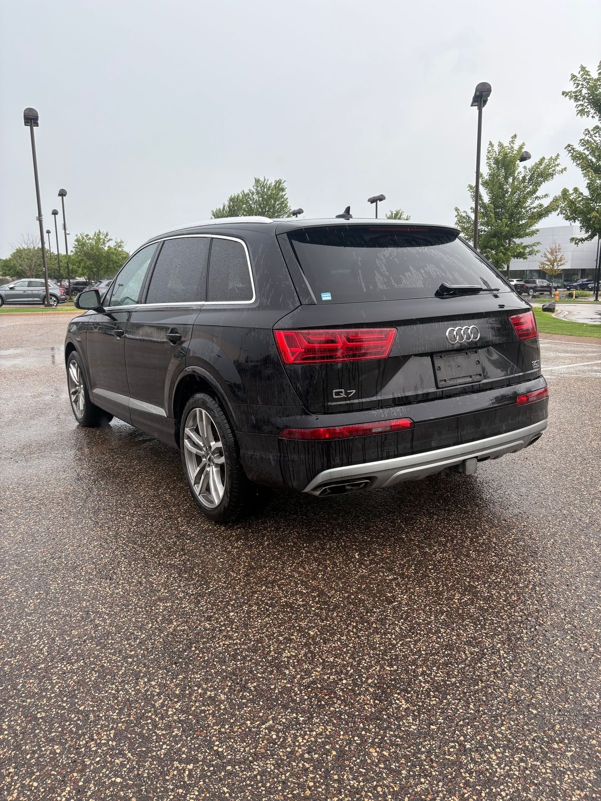 Thumbnail: 2017 Audi Q7 - 3
