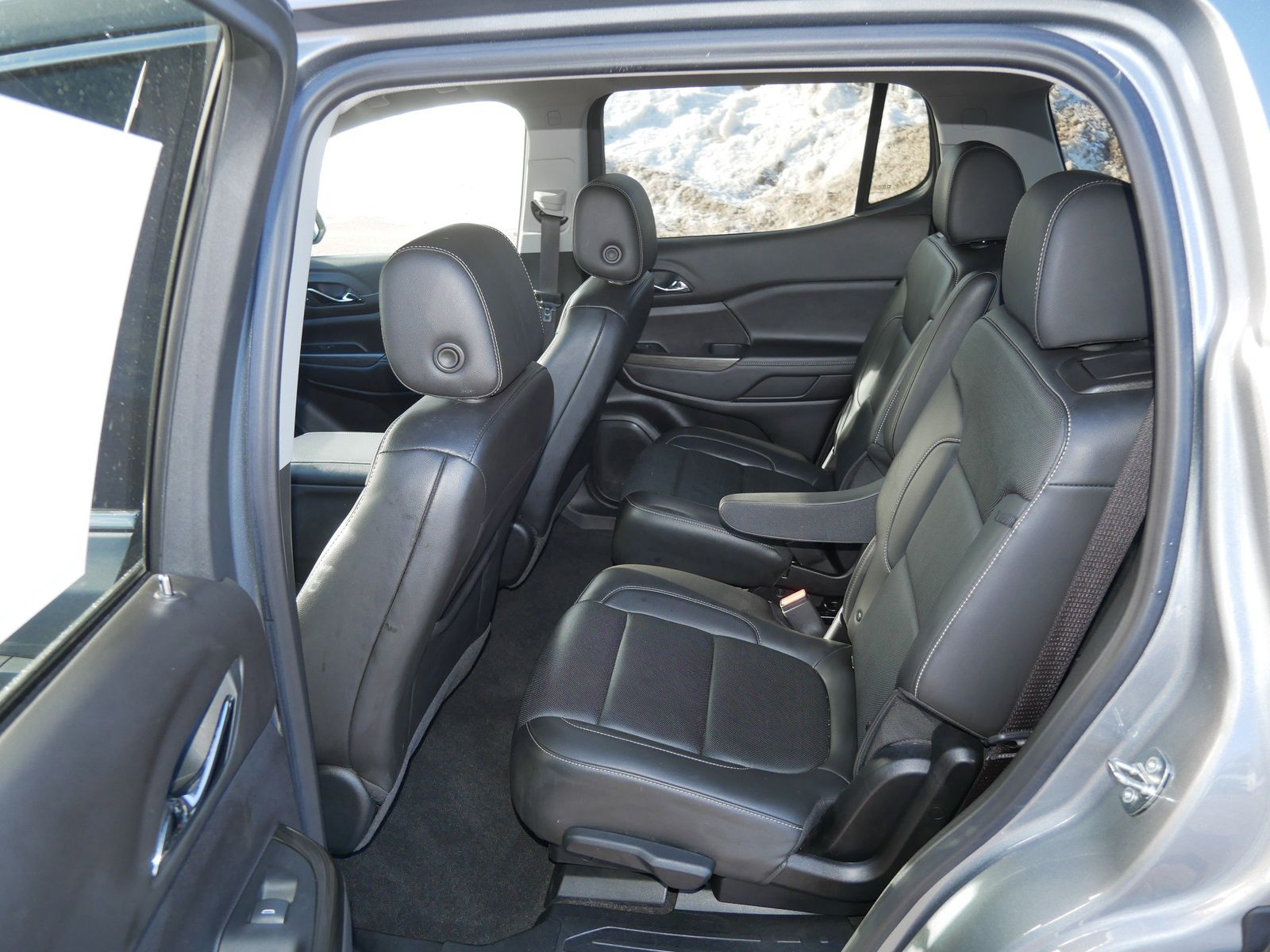 Thumbnail: 2023 GMC Acadia - 10