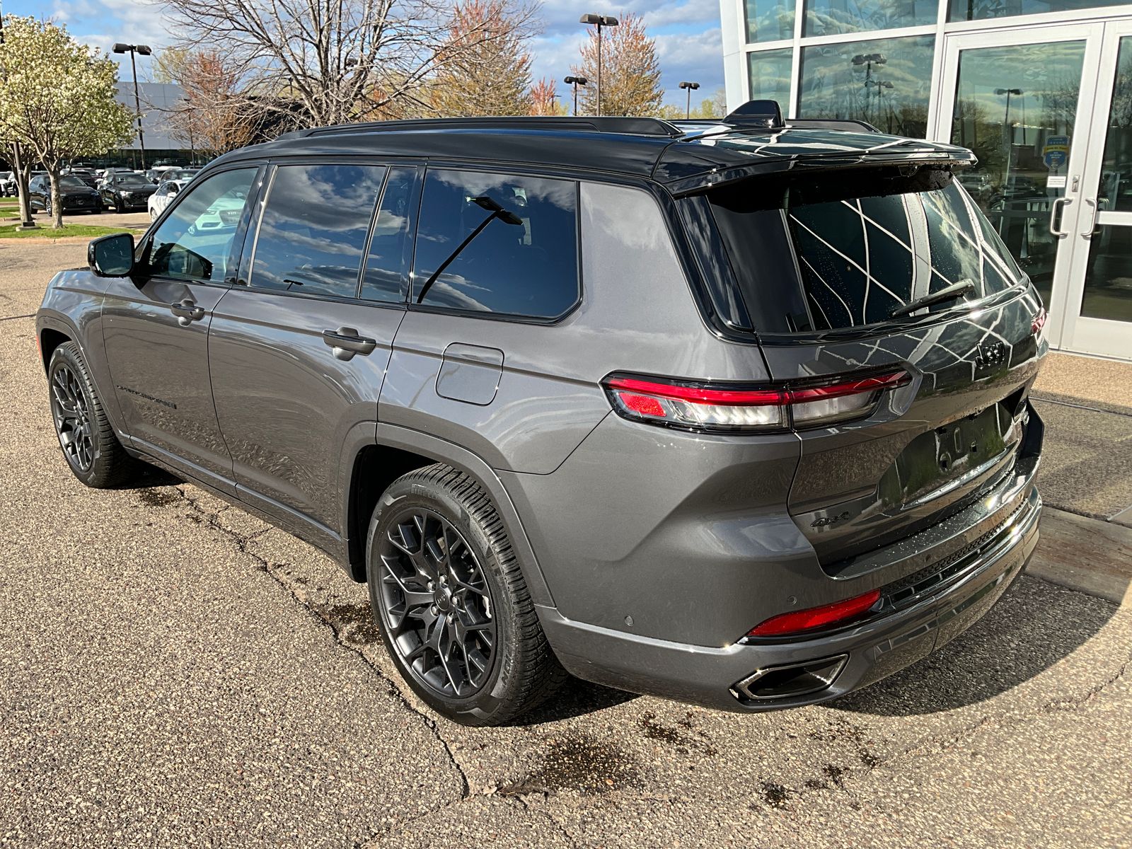 Thumbnail: 2024 Jeep Grand Cherokee L - 6