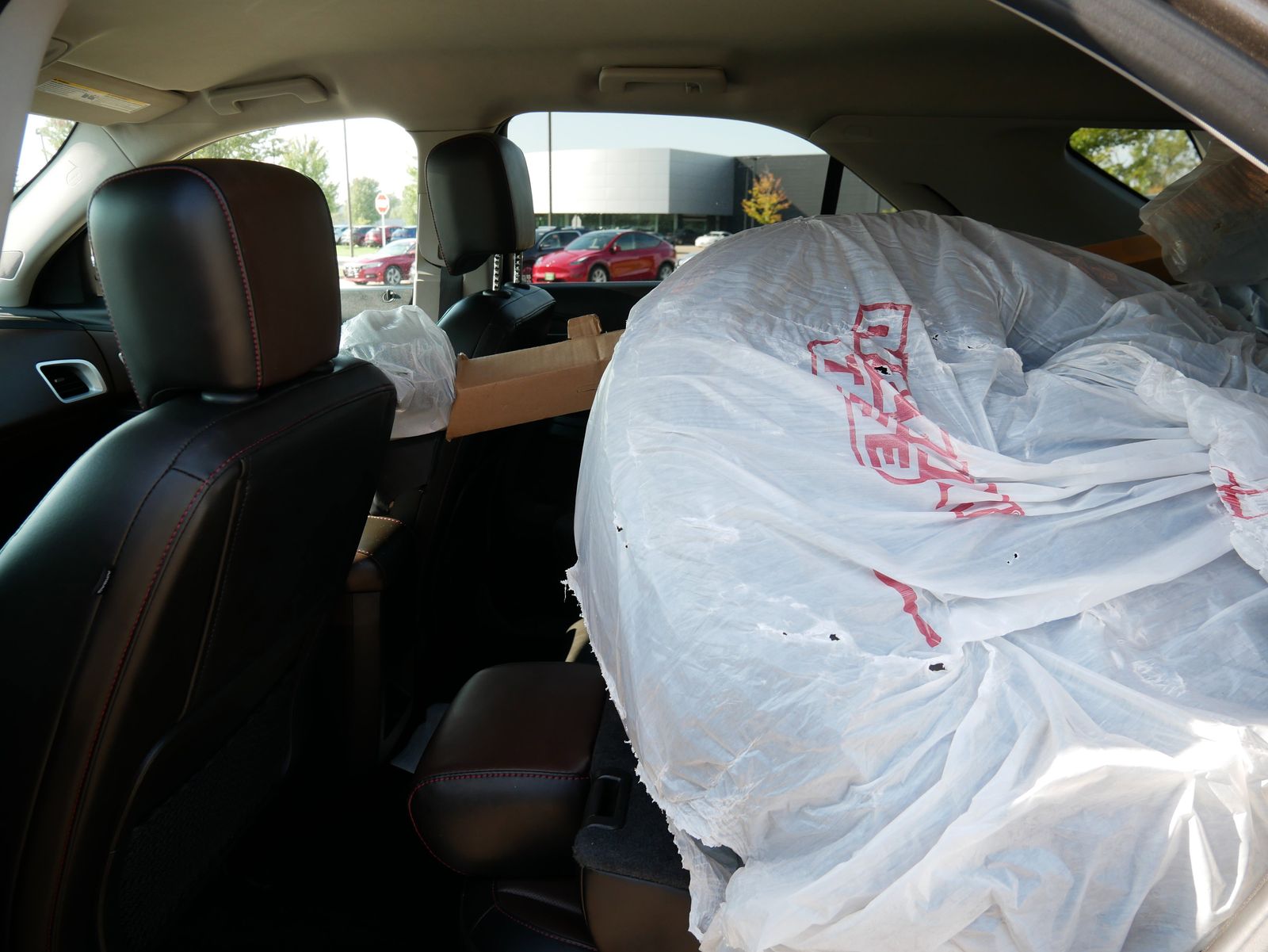 Thumbnail: 2011 Chevrolet Equinox - 9
