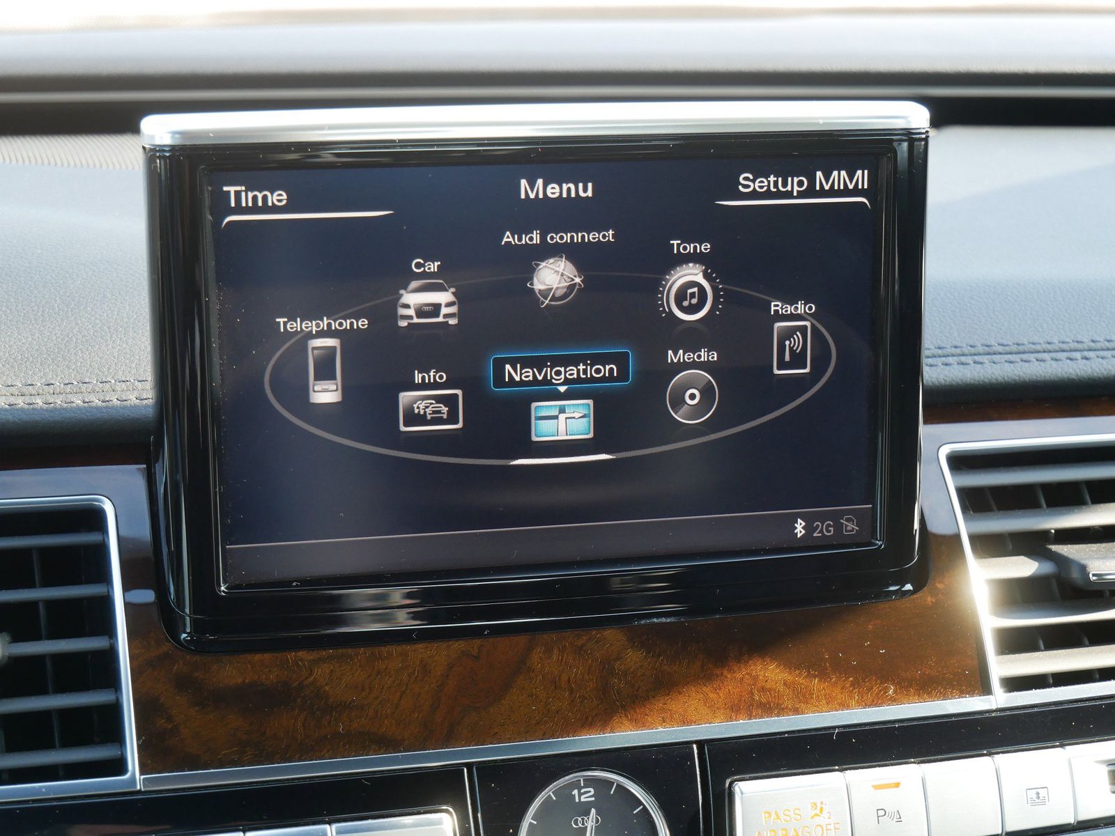 Thumbnail: 2017 Audi A8 - 25