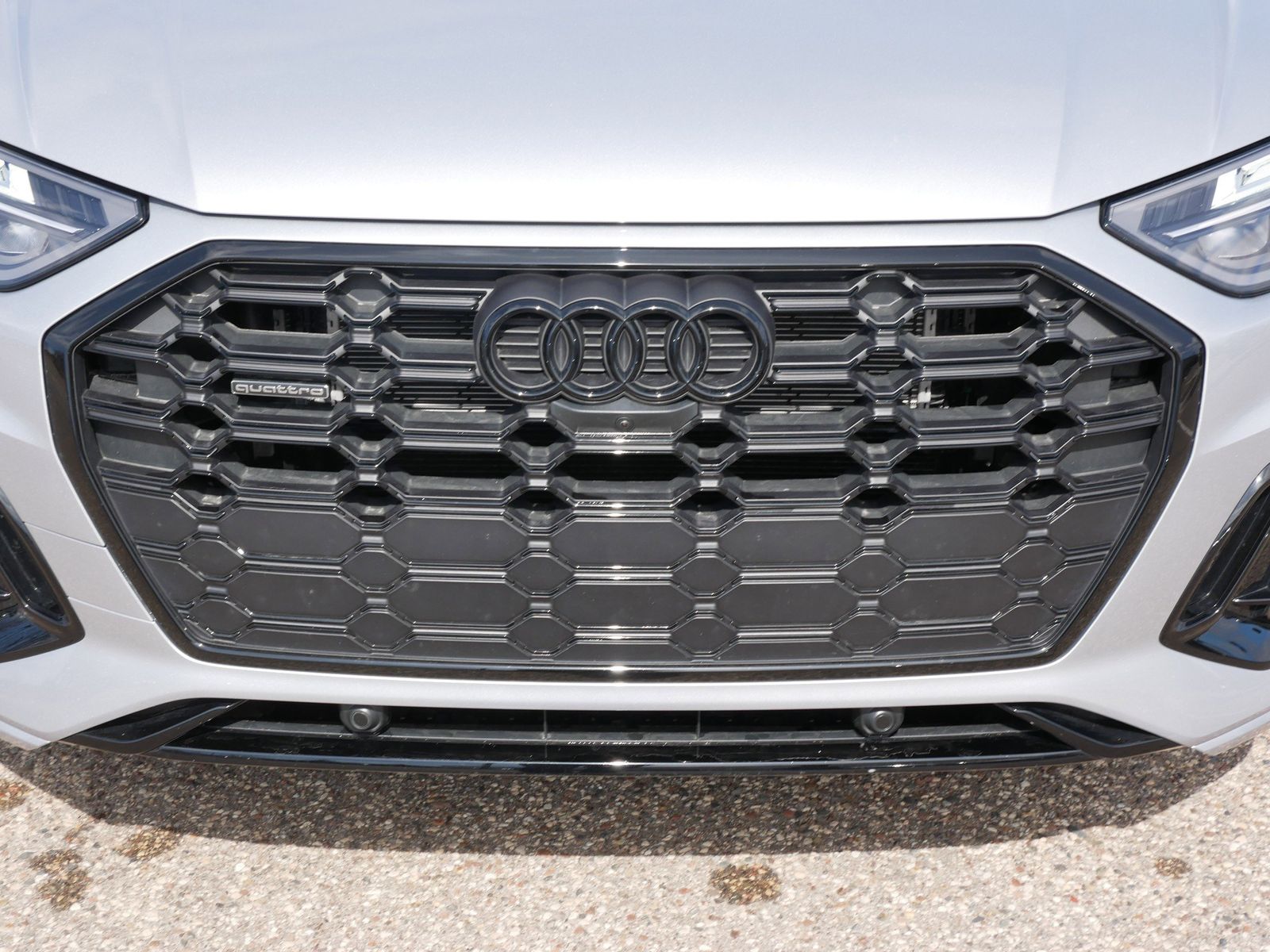 Thumbnail: 2024 Audi Q5 - 8