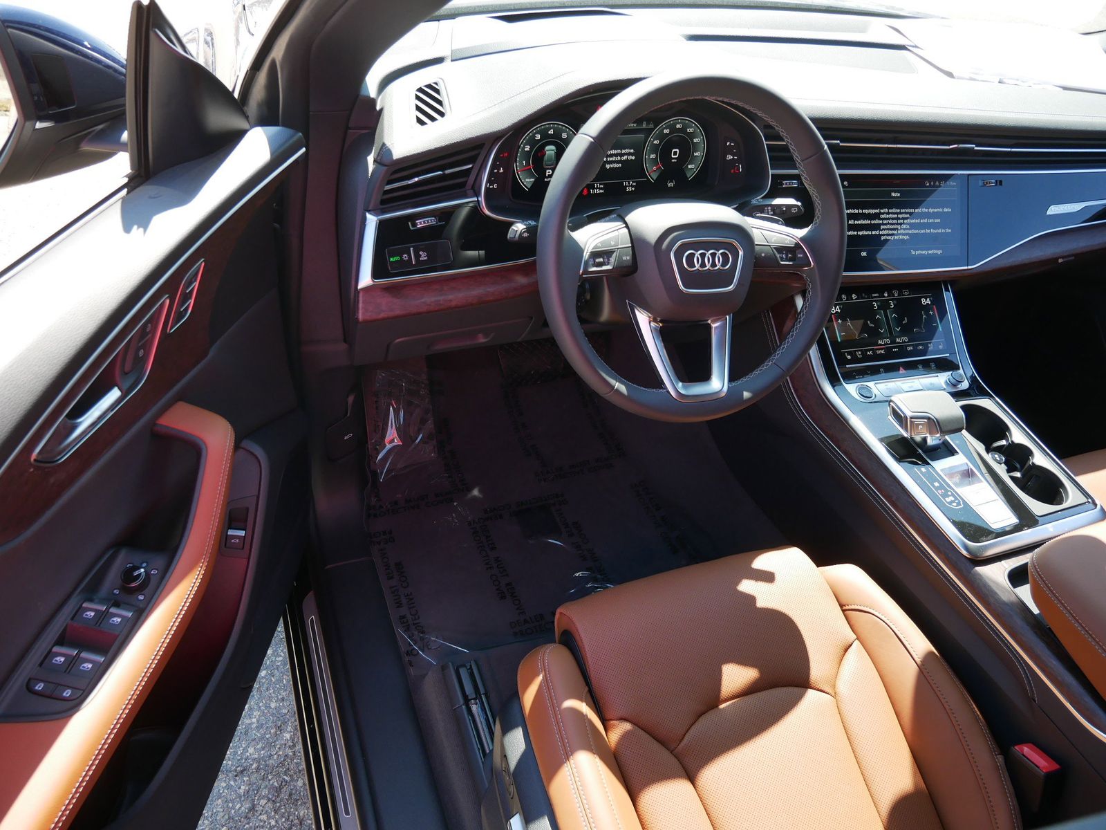 Thumbnail: 2026 Audi Q8 - 9