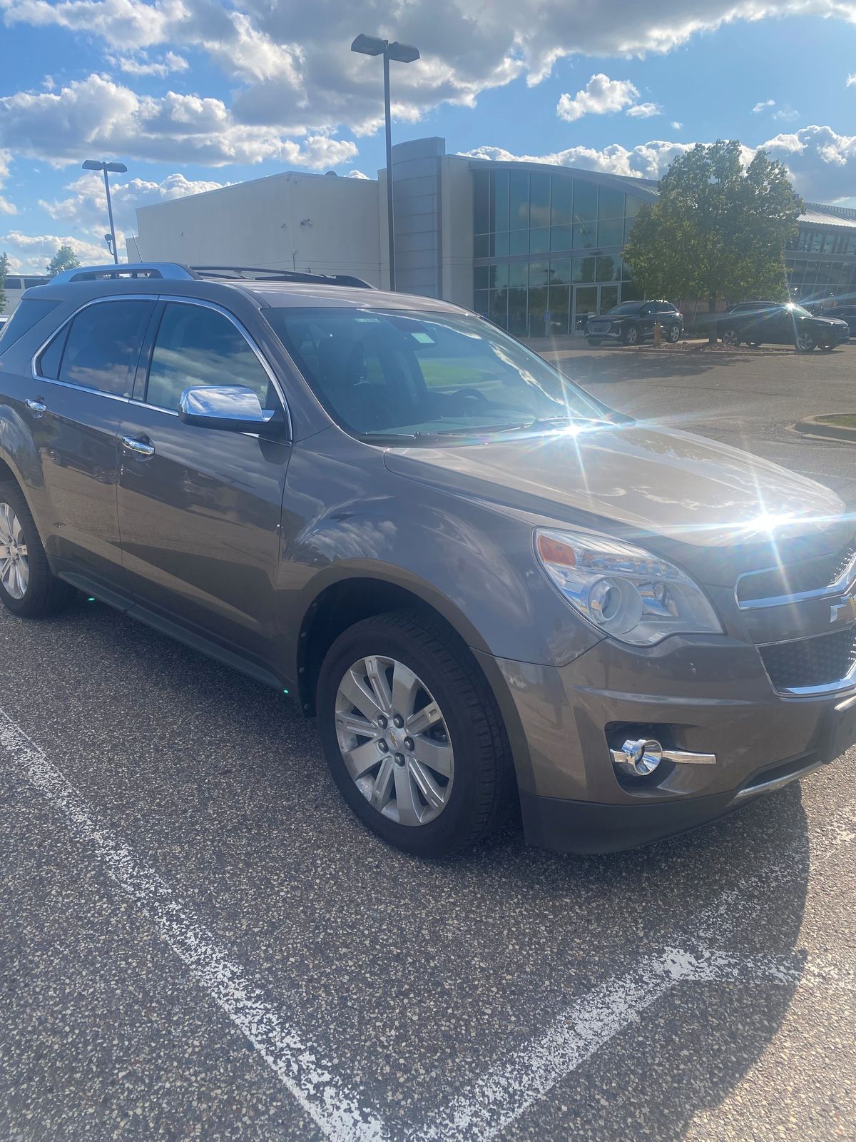 2011 Chevrolet Equinox LTZ -
                  Saint Paul, MN