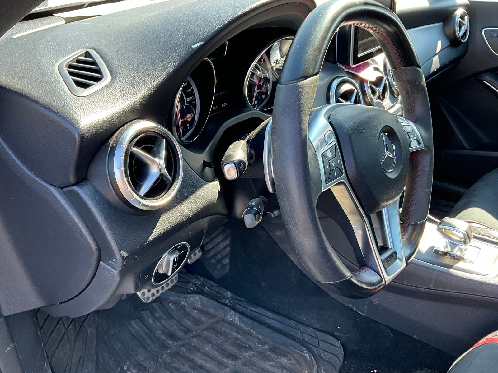 Thumbnail: 2014 Mercedes-Benz CLA - 17