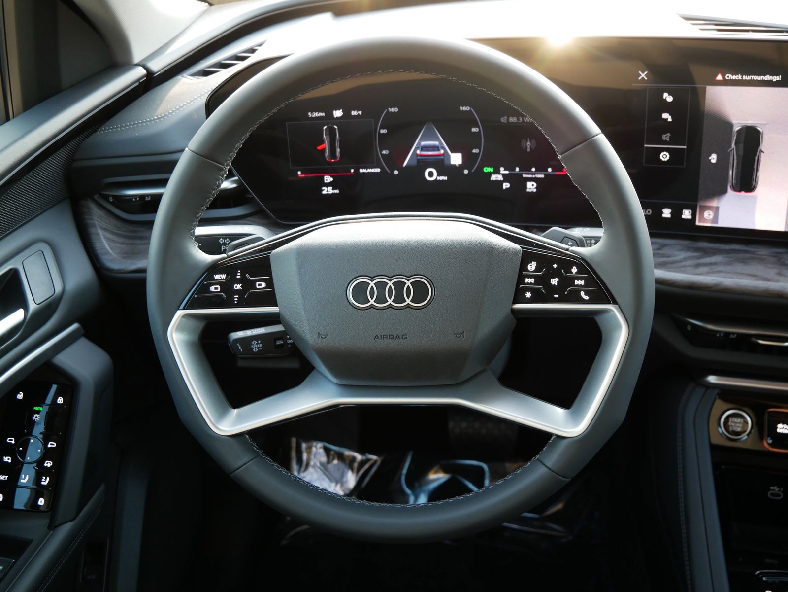 Thumbnail: 2025 Audi Q5 - 12