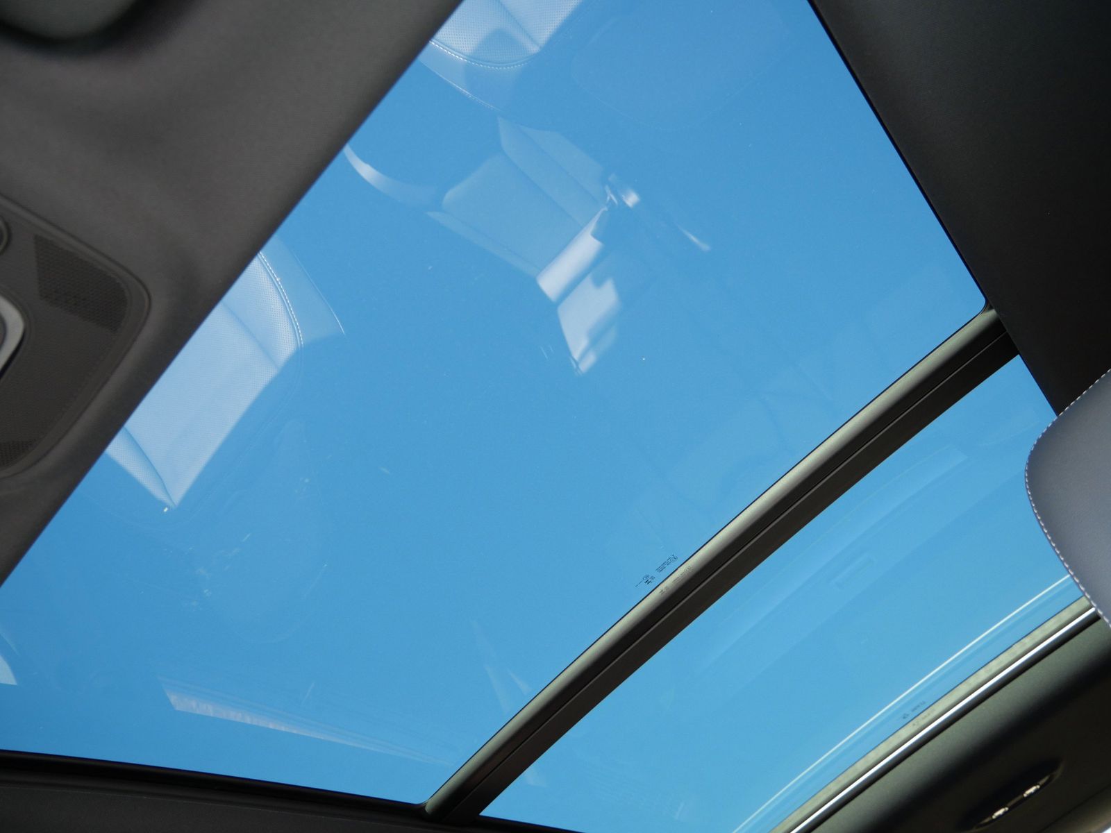 Thumbnail: 2026 Audi Q7 - 14