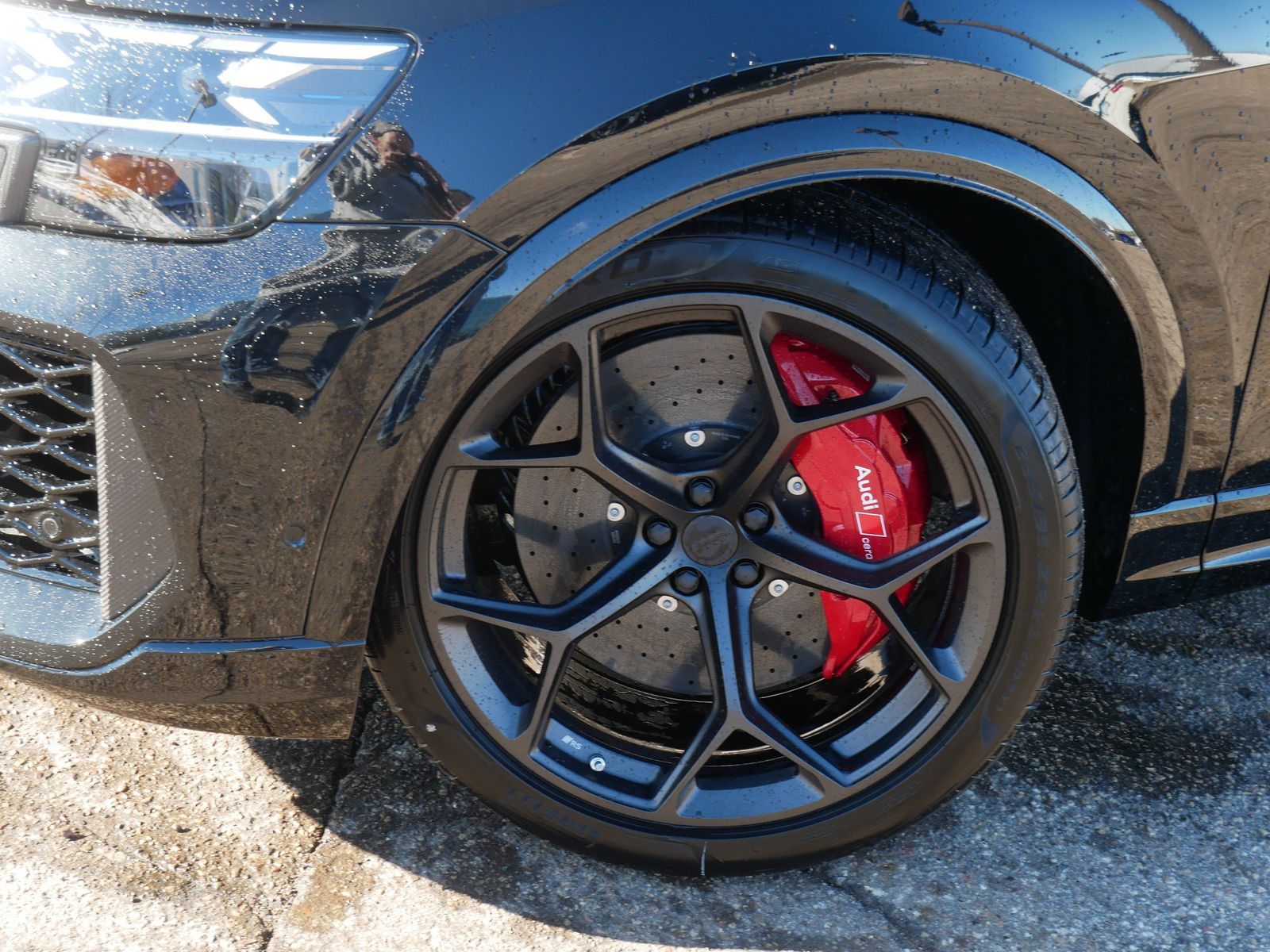 Thumbnail: 2026 Audi RS Q8 - 7