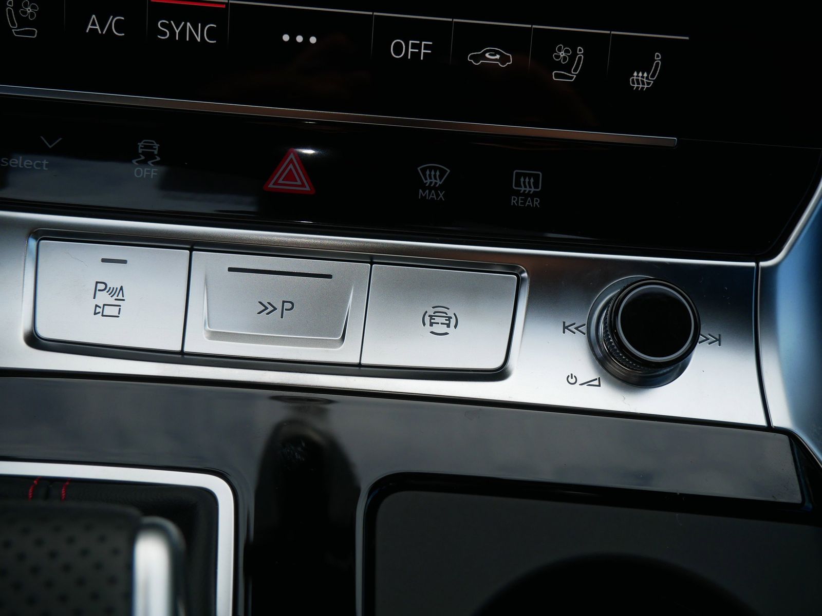 Thumbnail: 2026 Audi RS 7 - 19