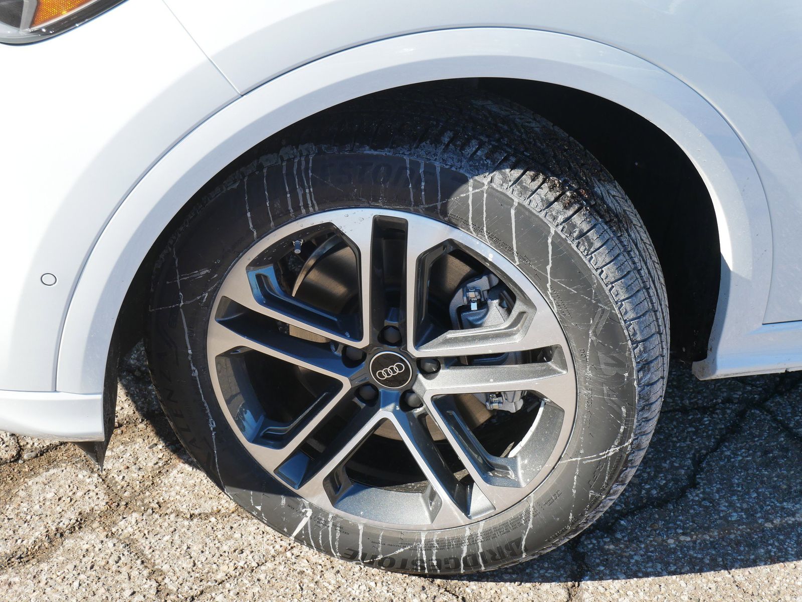 Thumbnail: 2025 Audi Q5 - 7