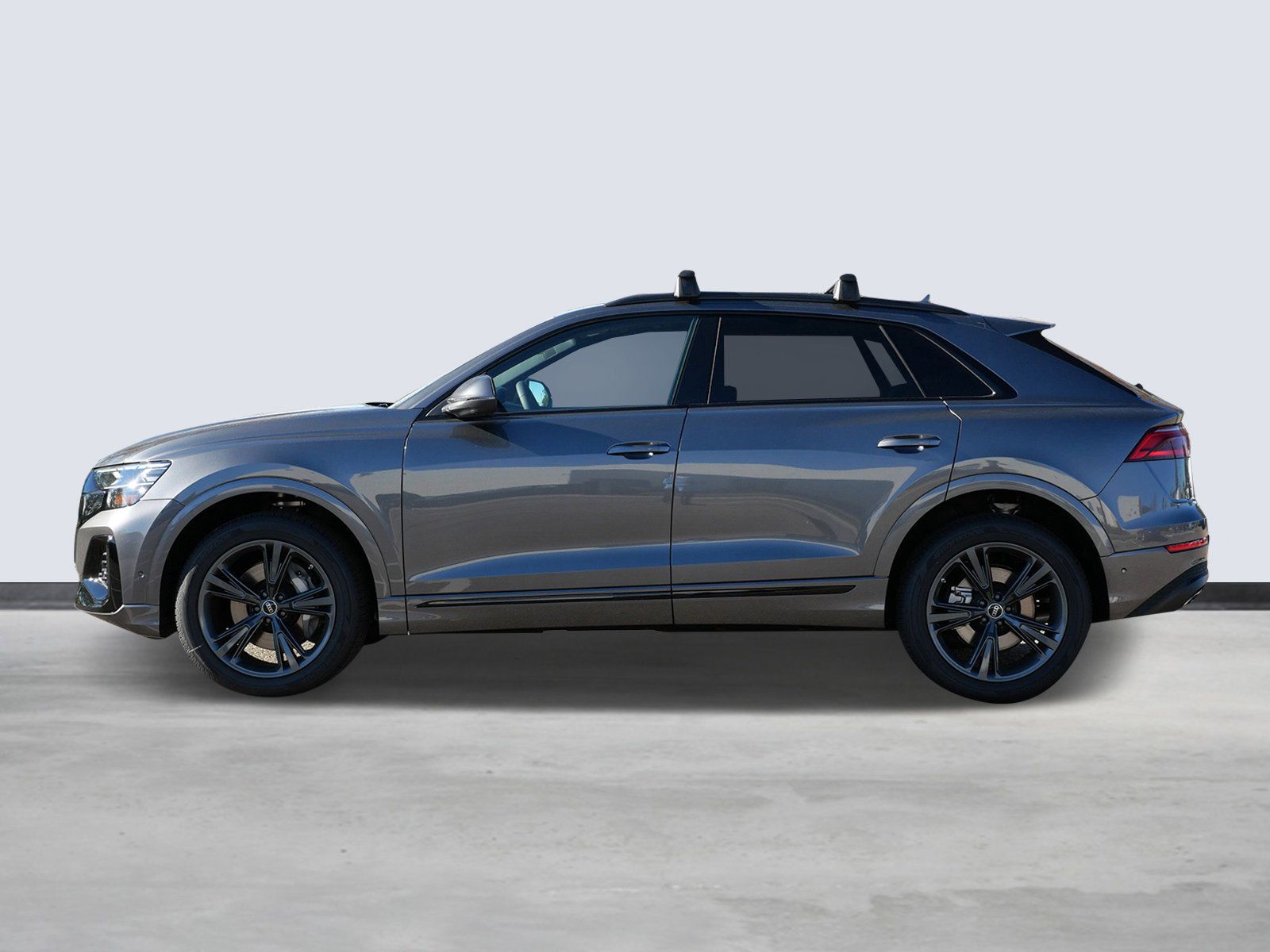 Thumbnail: 2026 Audi Q8 - 2