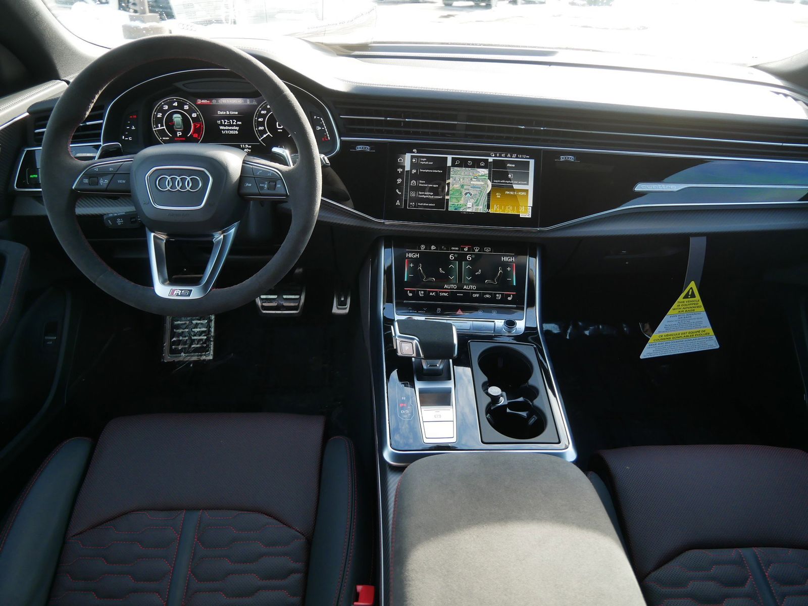 Thumbnail: 2026 Audi RS Q8 - 14