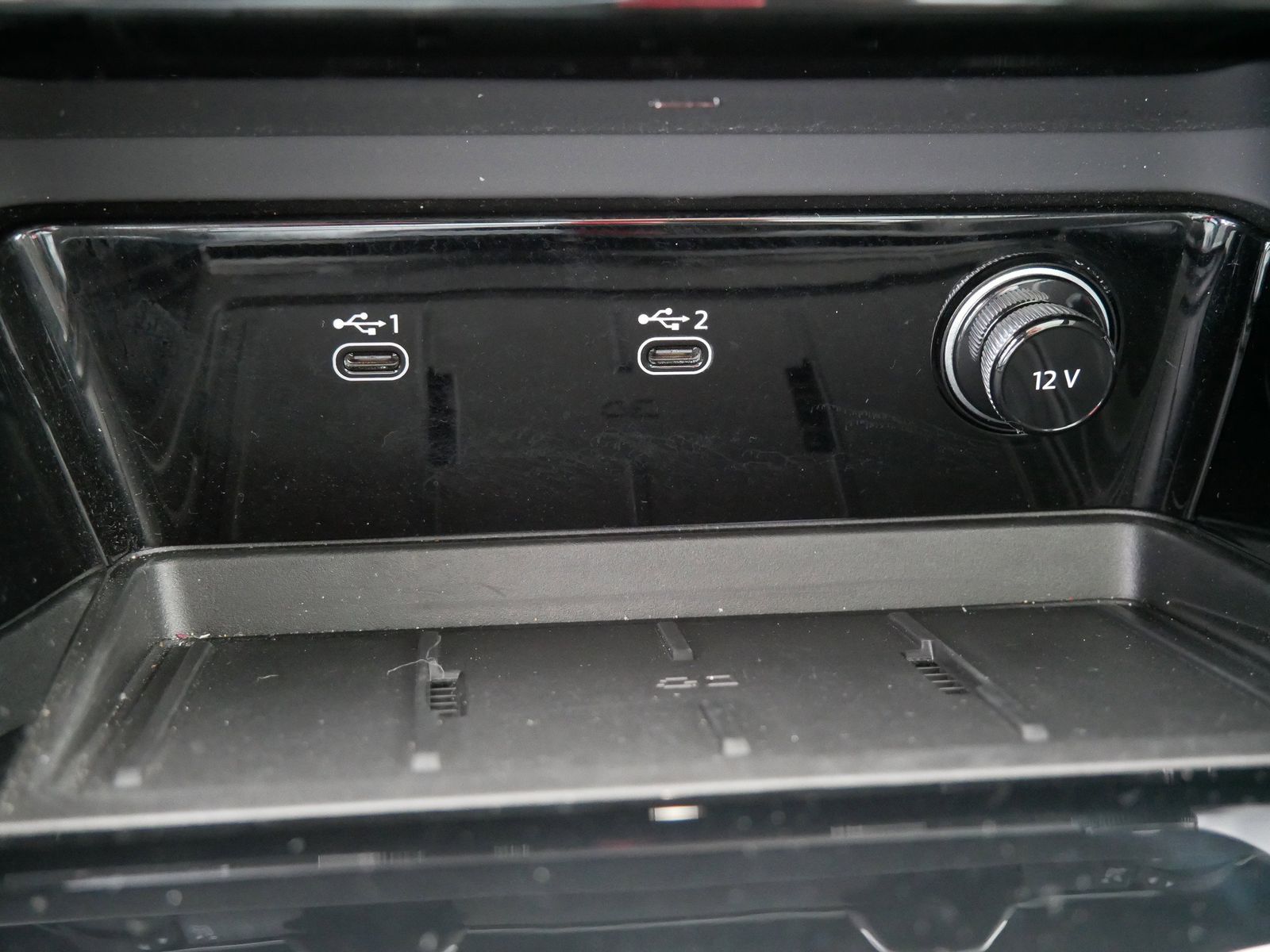 Thumbnail: 2025 Audi SQ5 - 18