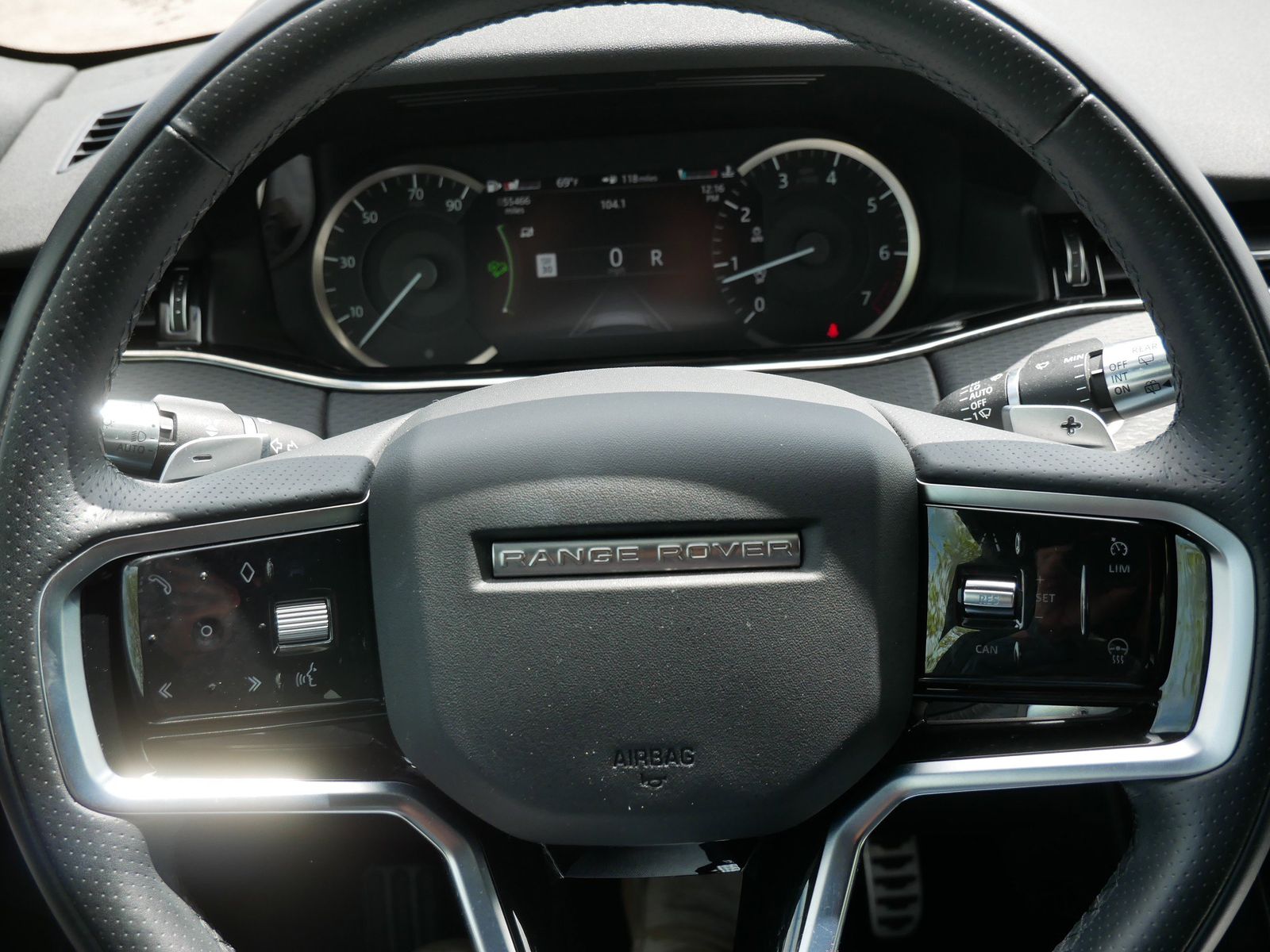 Thumbnail: 2022 Land Rover Range Rover Evoque - 21