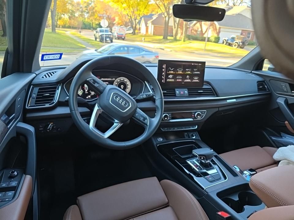 Thumbnail: 2025 Audi Q5 - 2