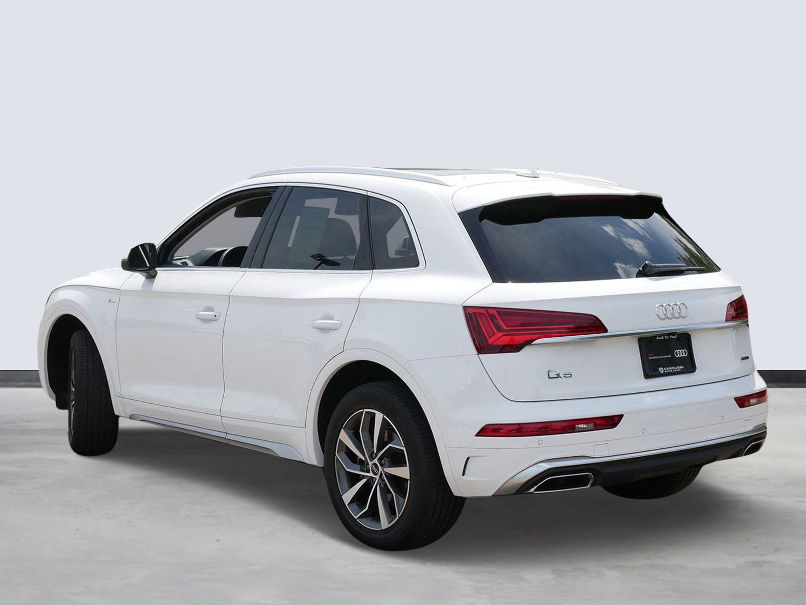 Thumbnail: 2023 Audi Q5 - 3