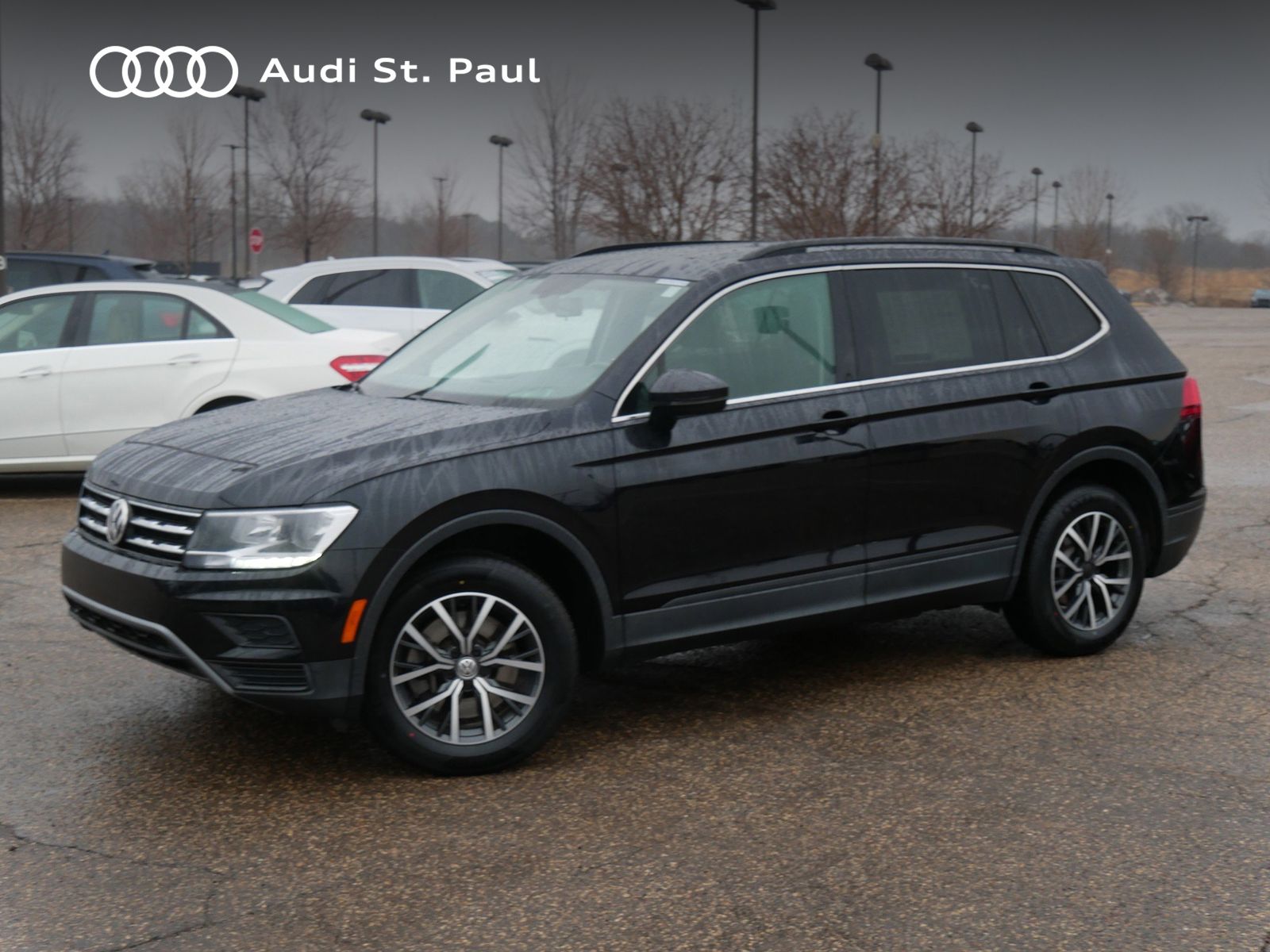 Thumbnail: 2019 Volkswagen Tiguan - 1