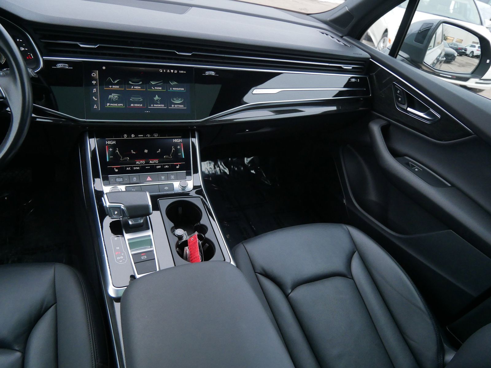 Thumbnail: 2021 Audi Q7 - 13