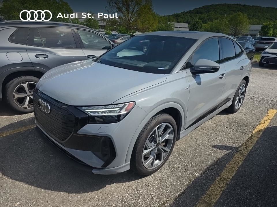 2025 Audi Q4 Sportback e-tron 55 Prestige quattro's photo