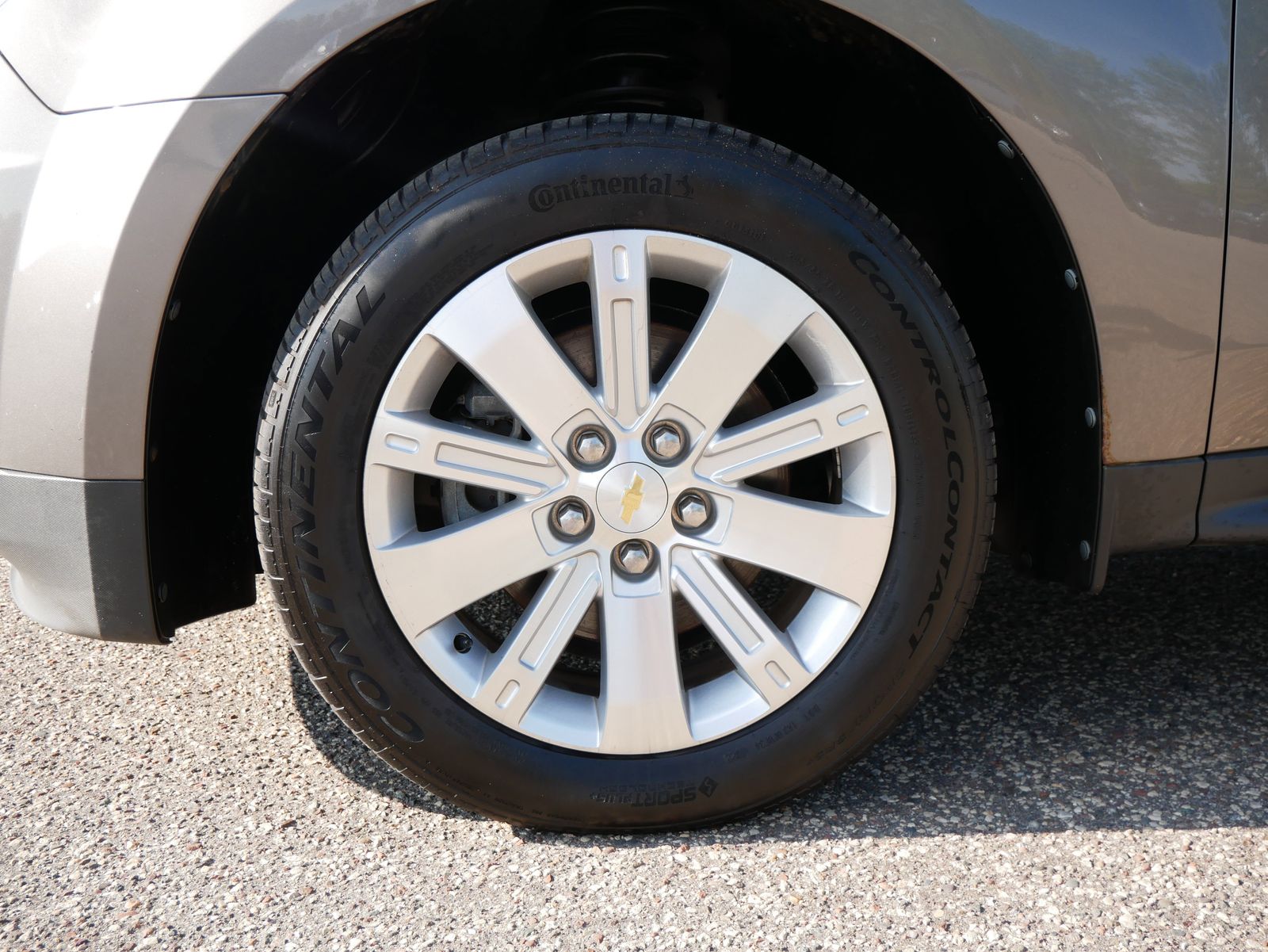 Thumbnail: 2011 Chevrolet Equinox - 7