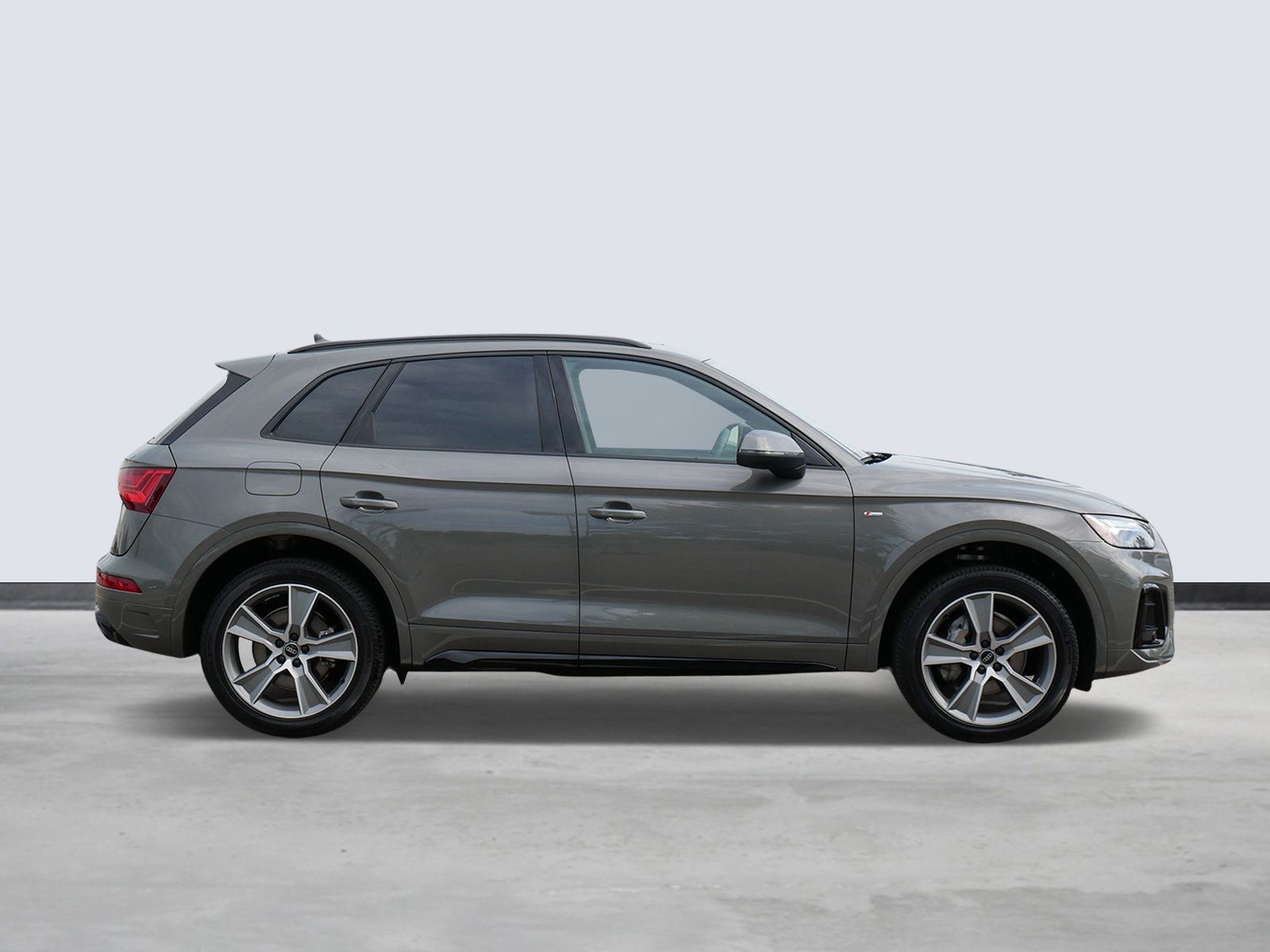 Thumbnail: 2025 Audi Q5 - 5