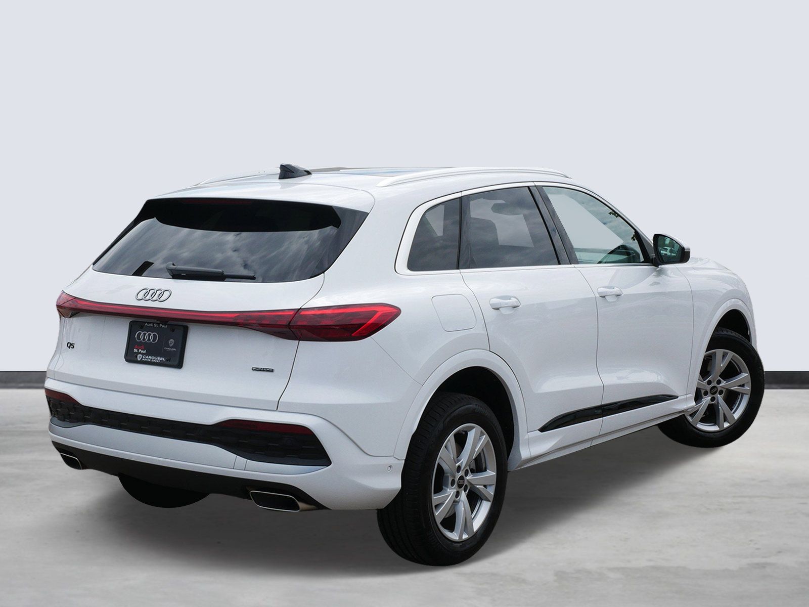 Thumbnail: 2025 Audi Q5 - 4