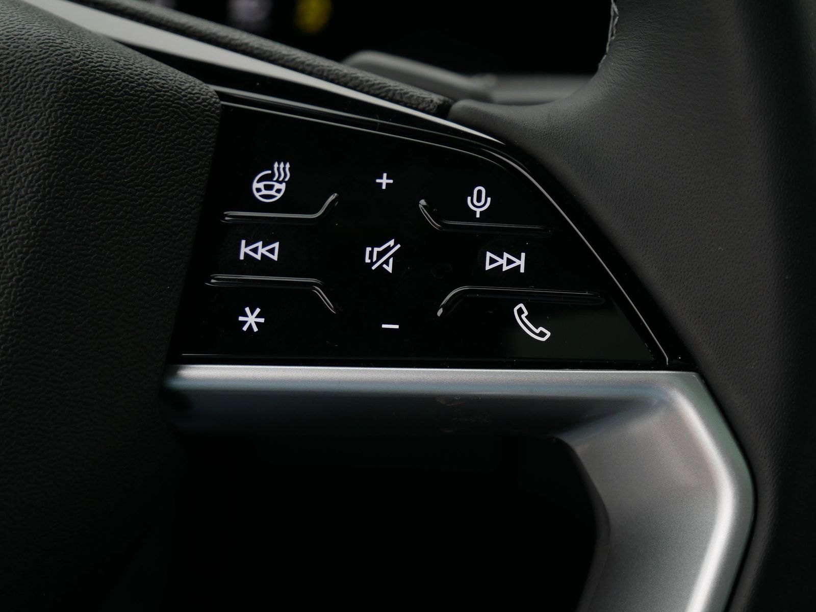 Thumbnail: 2025 Audi Q5 - 20