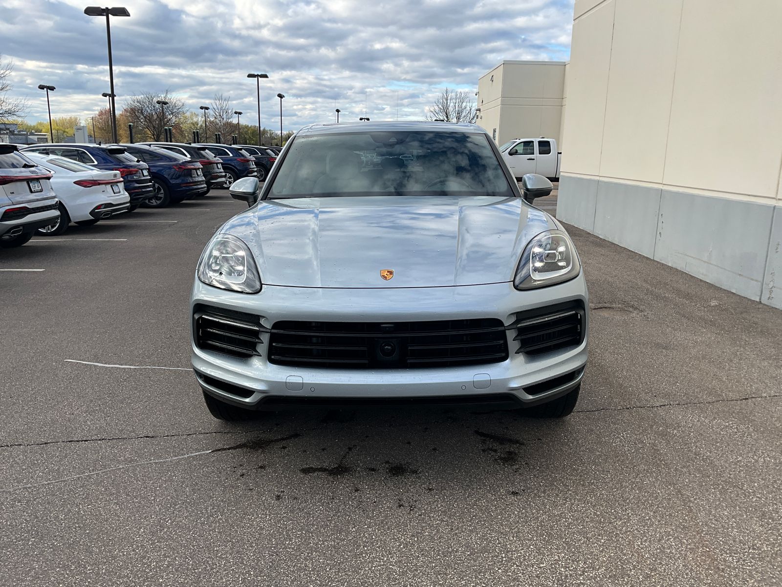 Thumbnail: 2023 Porsche Cayenne - 10