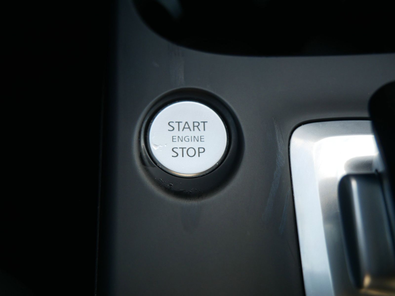 Thumbnail: 2023 INFINITI QX50 - 20