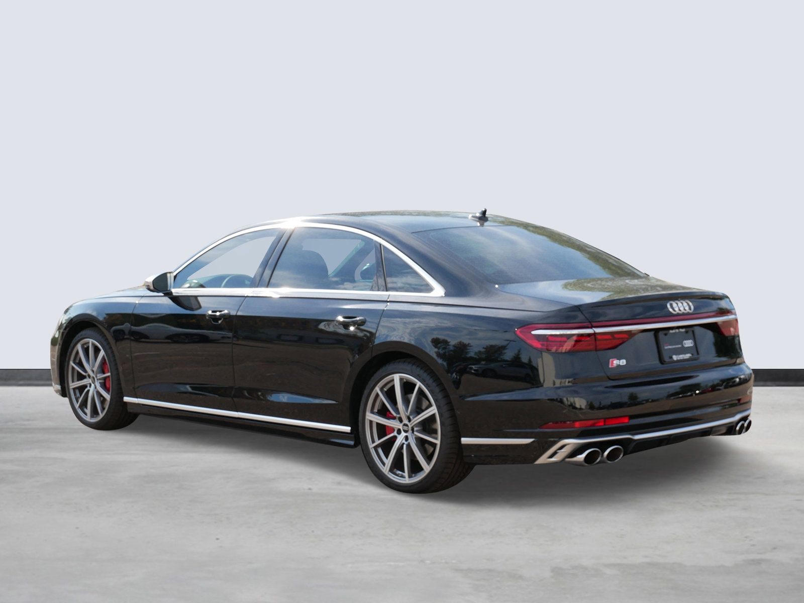 Thumbnail: 2025 Audi S8 - 3