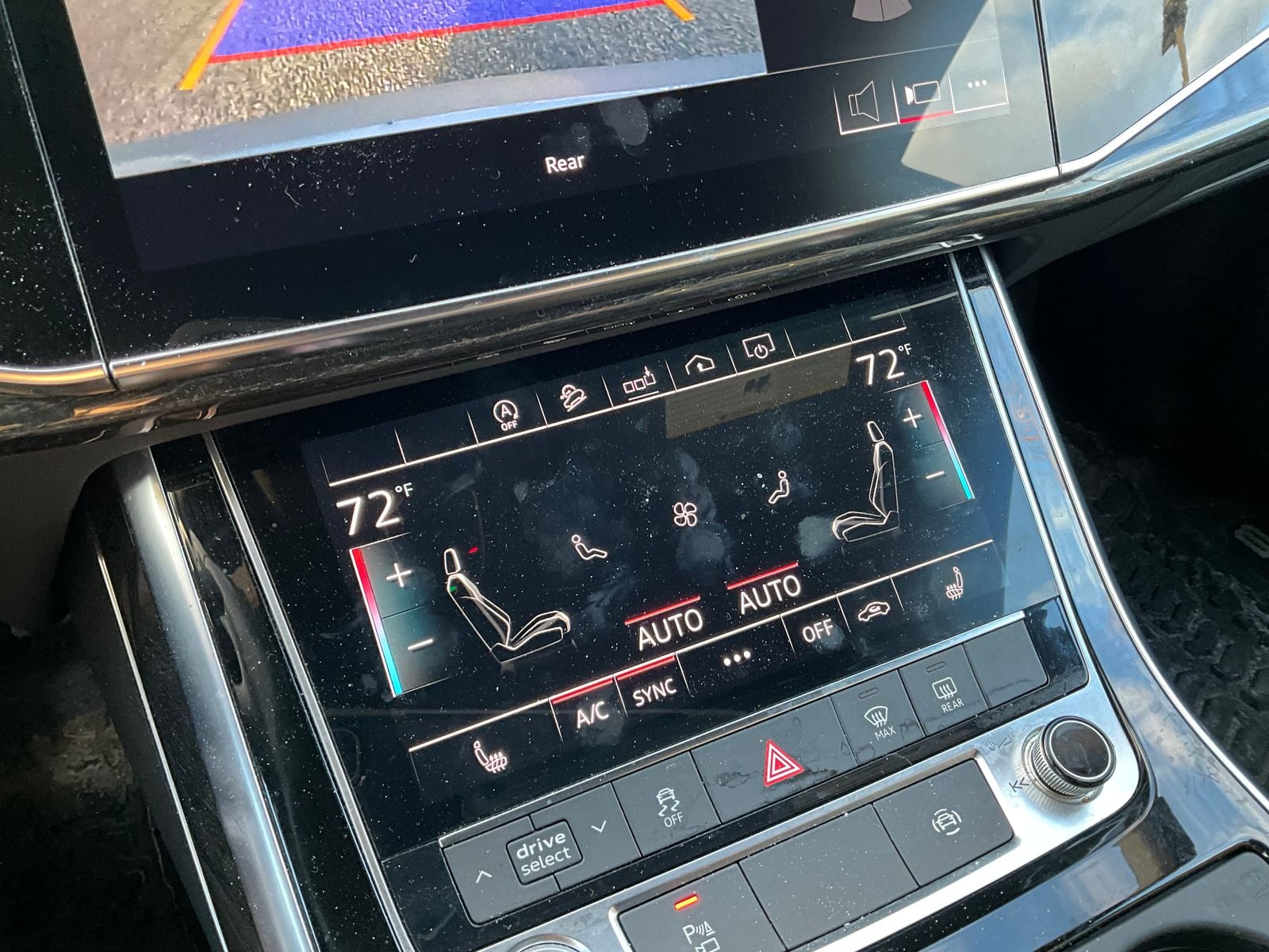 Thumbnail: 2020 Audi Q8 - 19