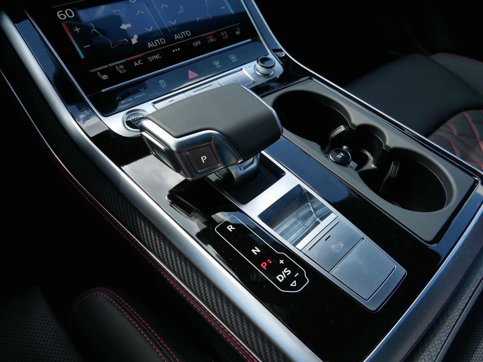 Thumbnail: 2026 Audi Q7 - 25