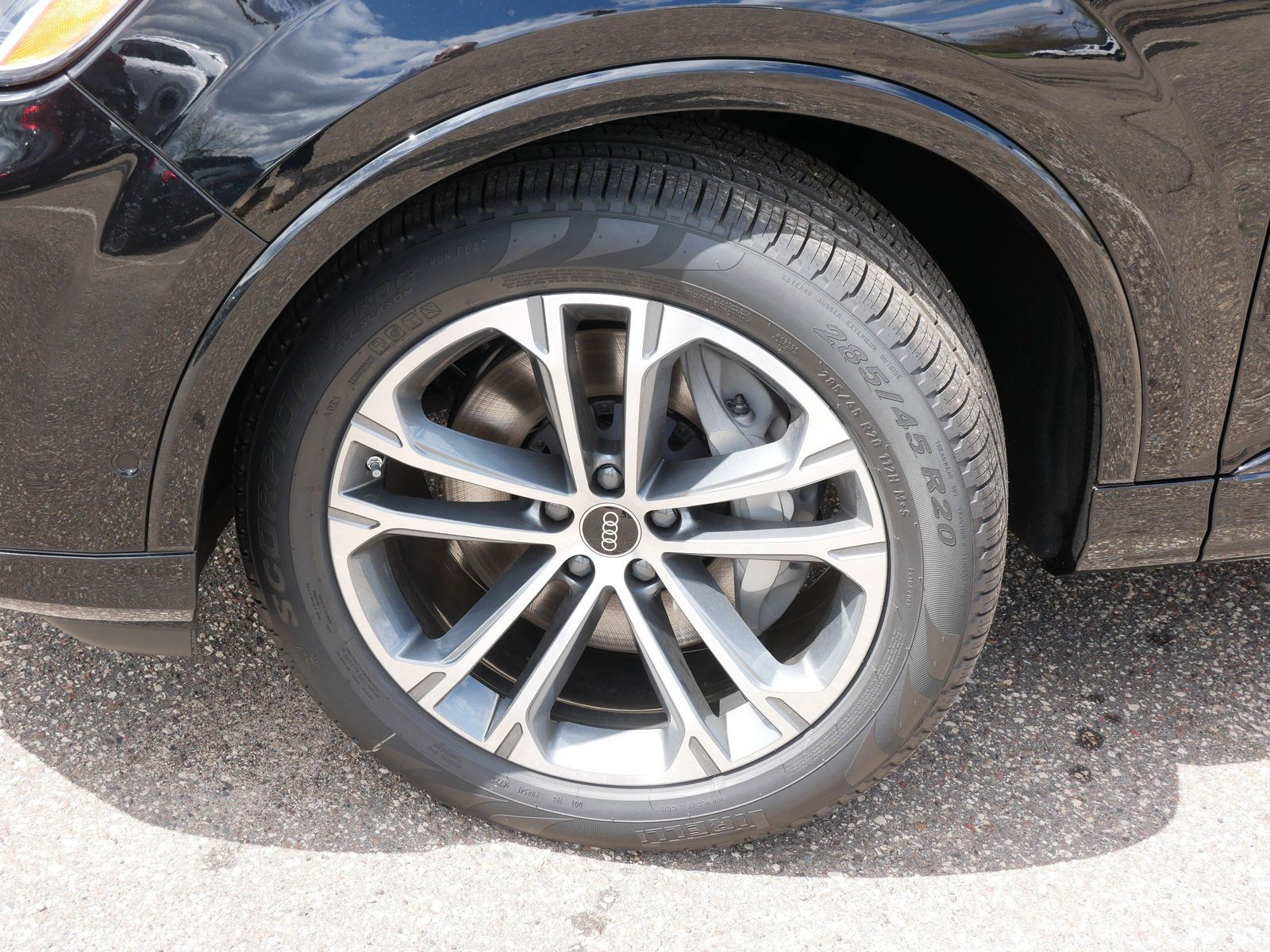 Thumbnail: 2026 Audi Q7 - 7