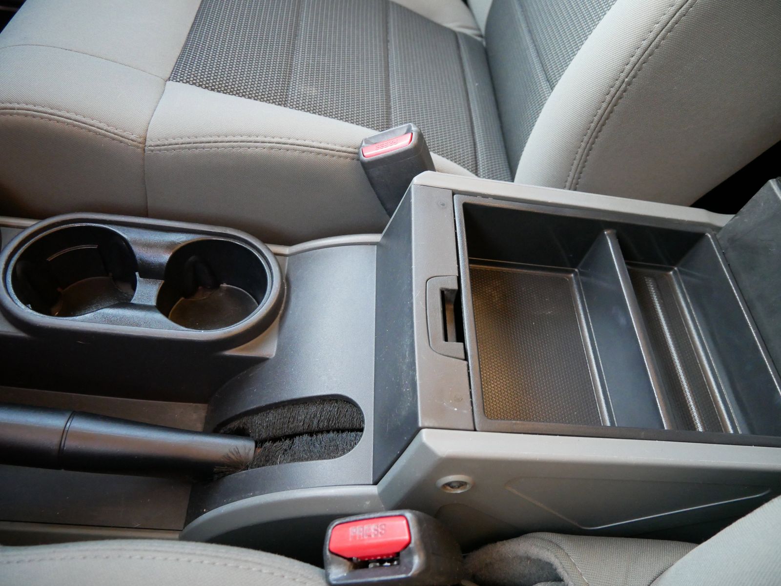 Thumbnail: 2010 Jeep Wrangler - 22