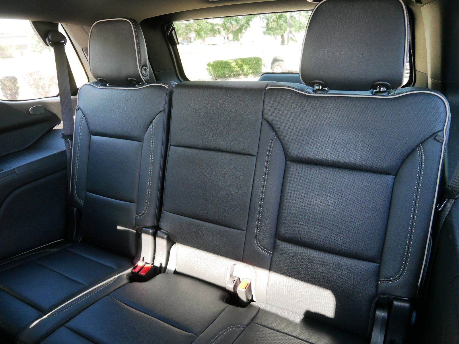 Thumbnail: 2022 GMC Yukon - 10