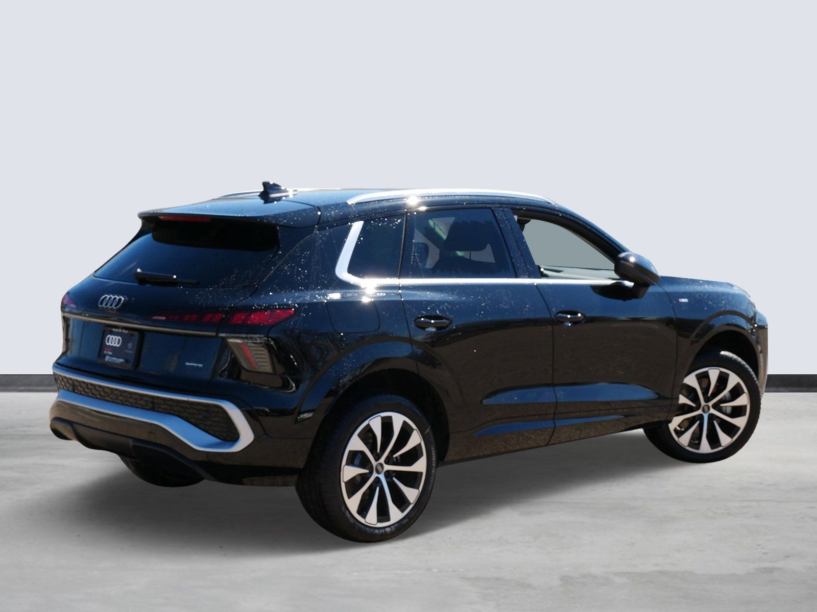 Thumbnail: 2026 Audi Q3 - 4