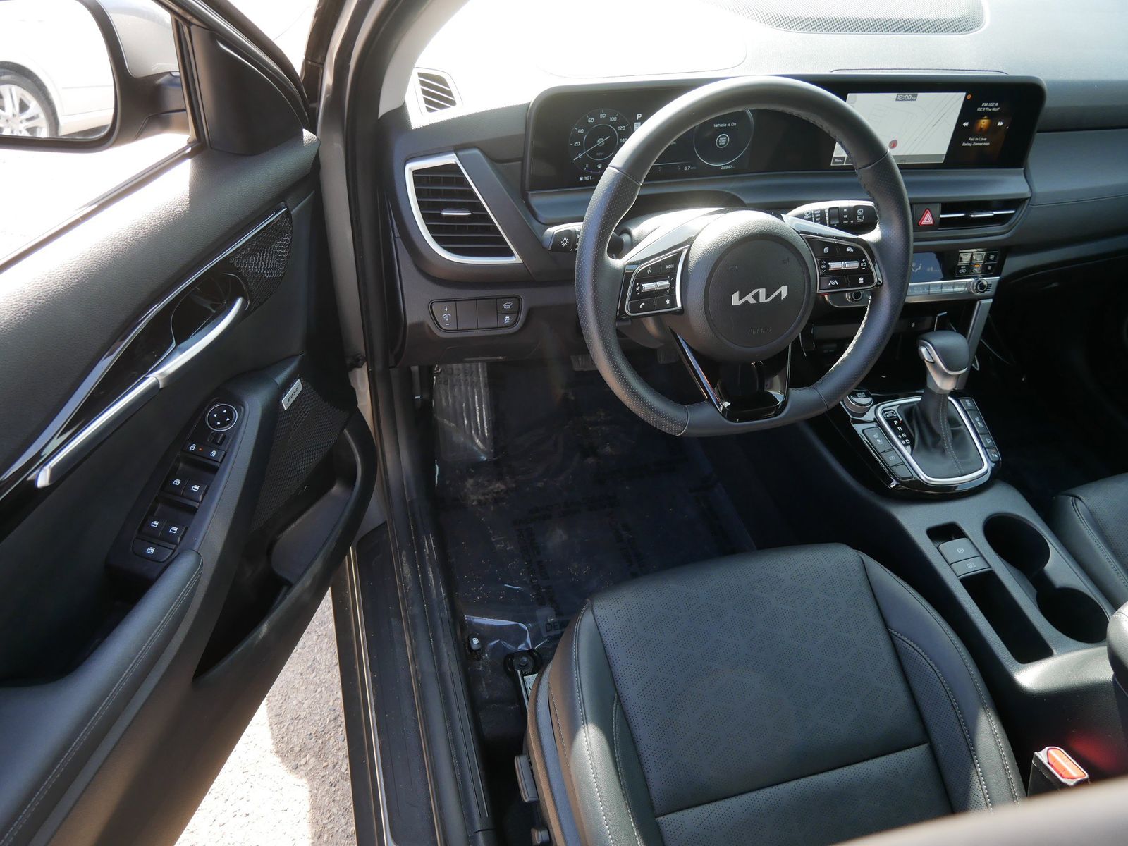 Thumbnail: 2025 Kia Seltos - 9