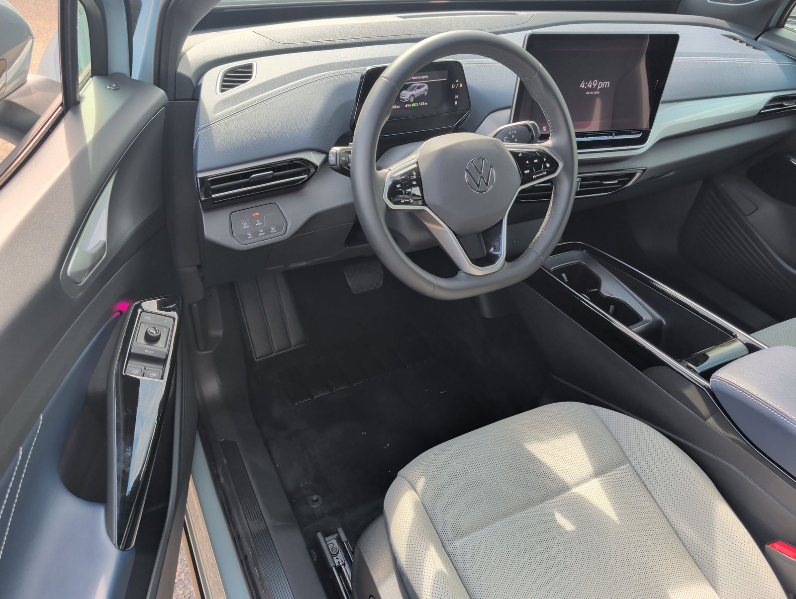 Thumbnail: 2025 Volkswagen ID.4 - 10