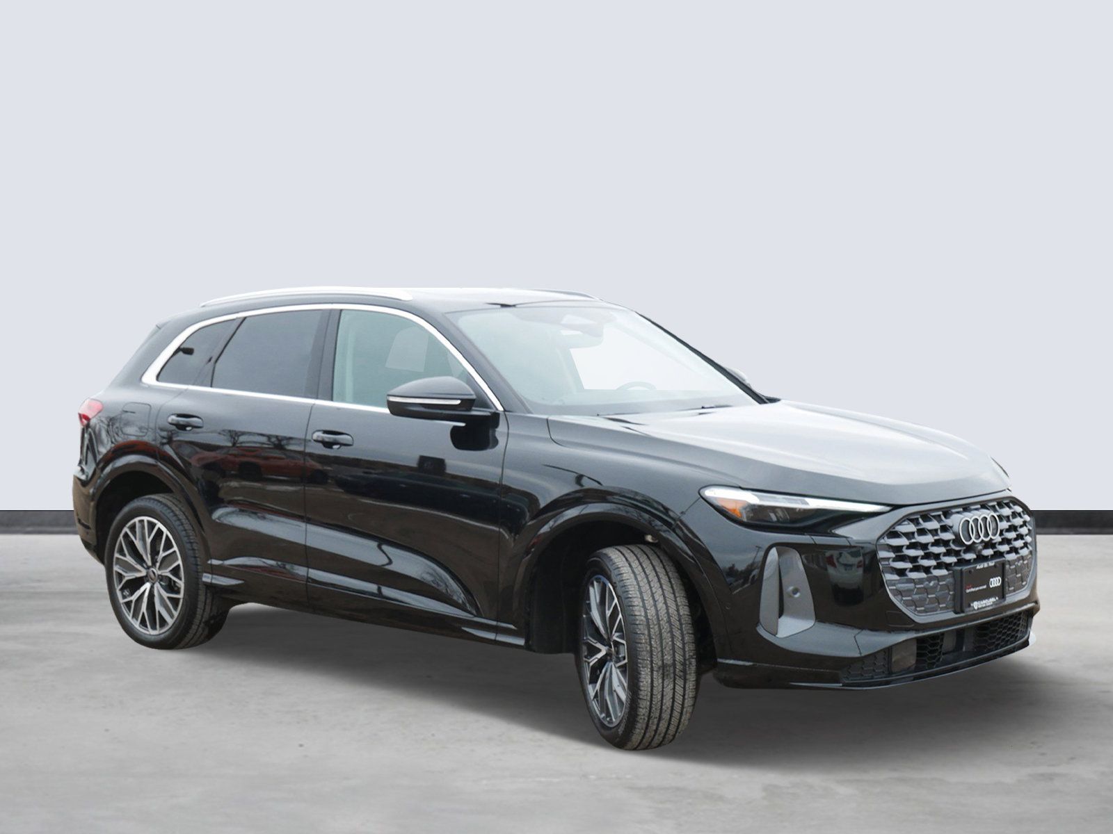 Thumbnail: 2025 Audi Q5 - 6