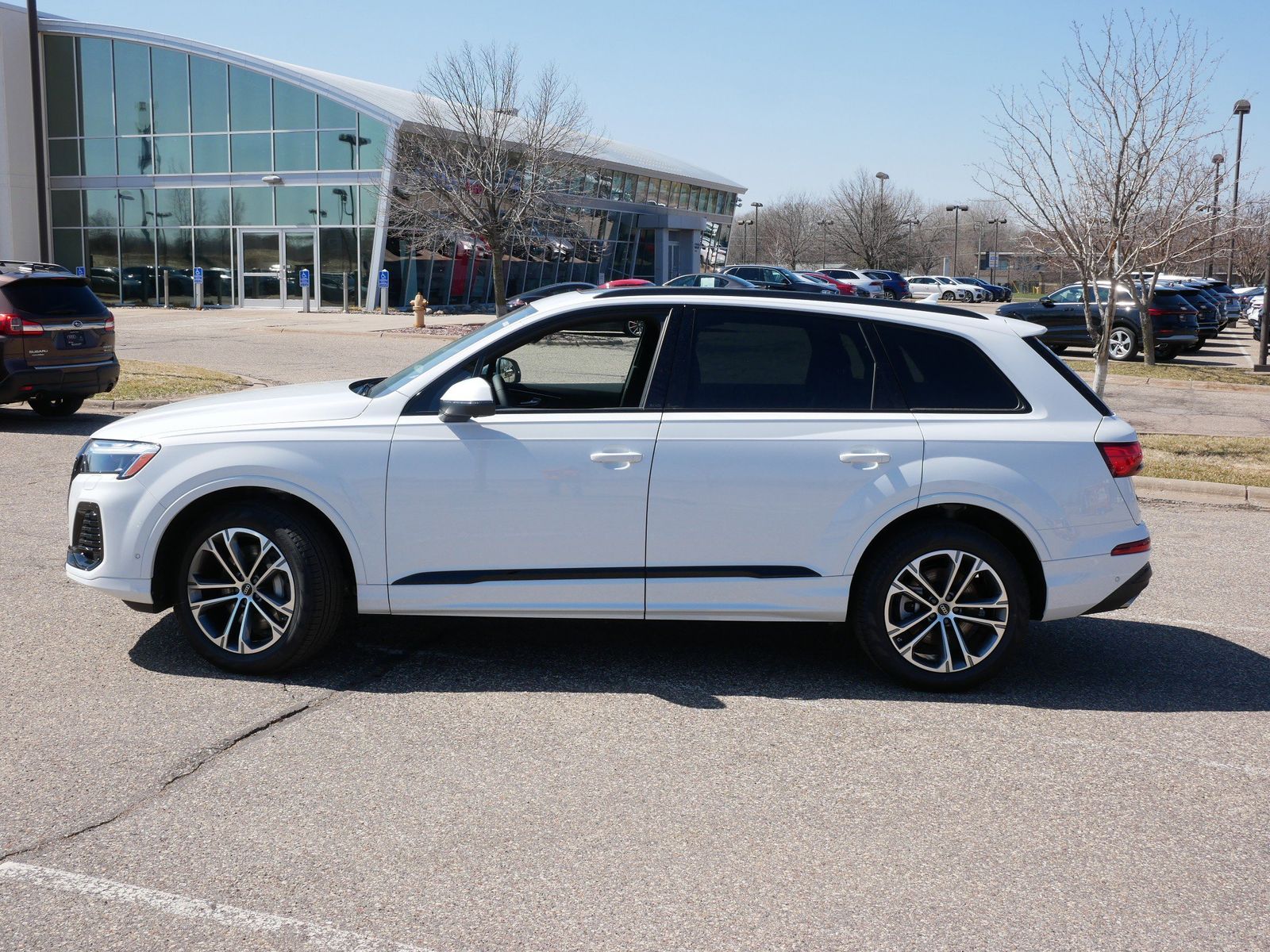 Thumbnail: 2026 Audi Q7 - 2