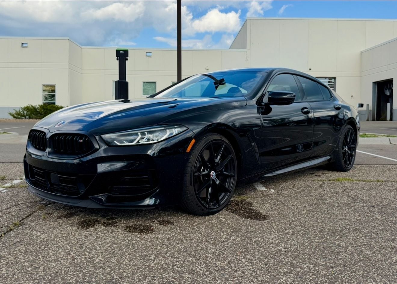 Thumbnail: 2023 BMW 8 Series - 1