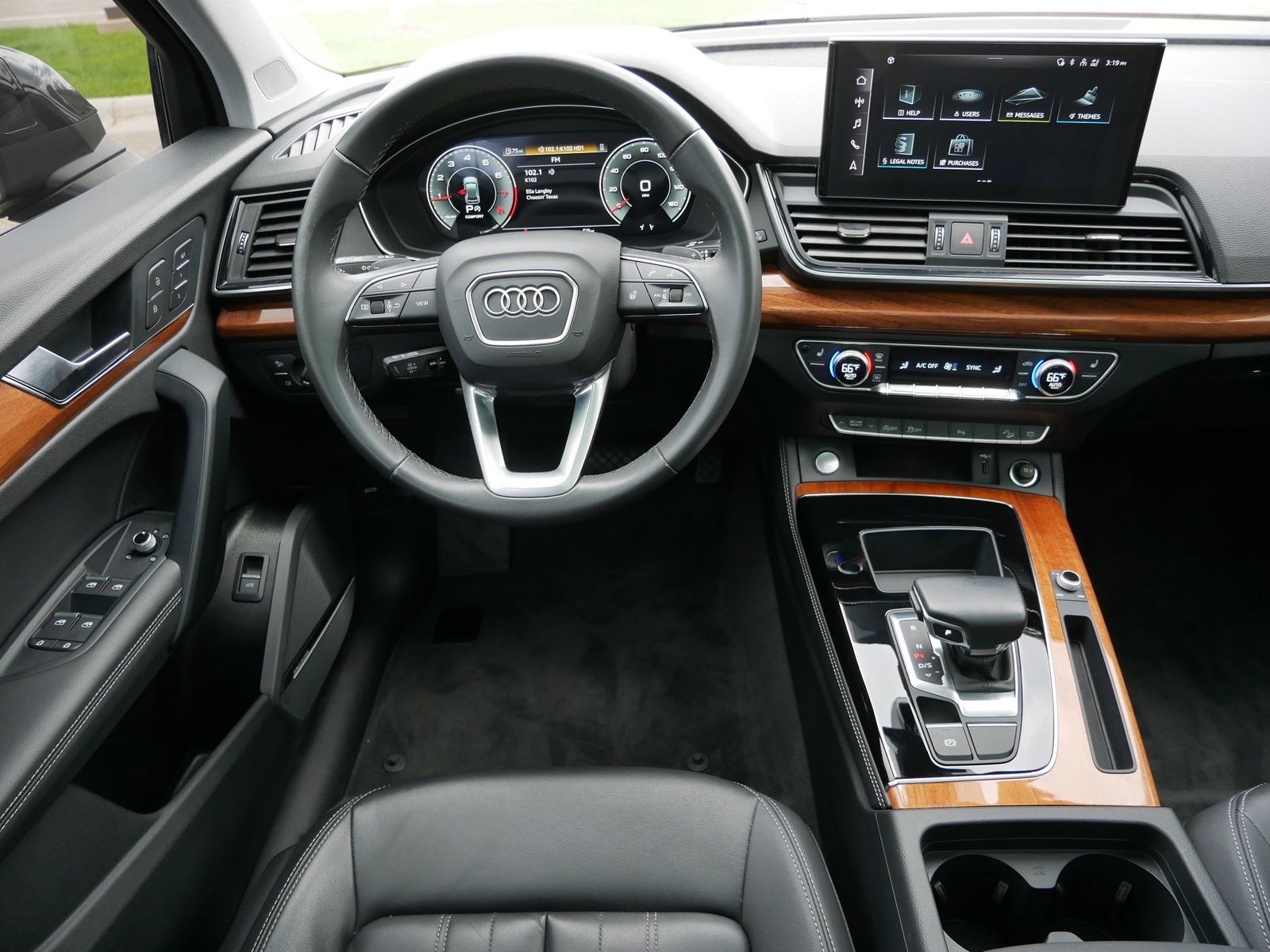 Thumbnail: 2023 Audi Q5 - 12
