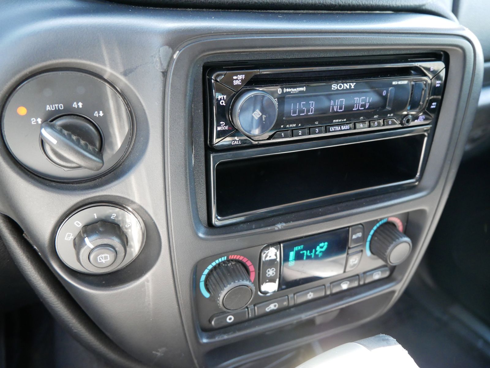 2006 Chevrolet TrailBlazer LT 19